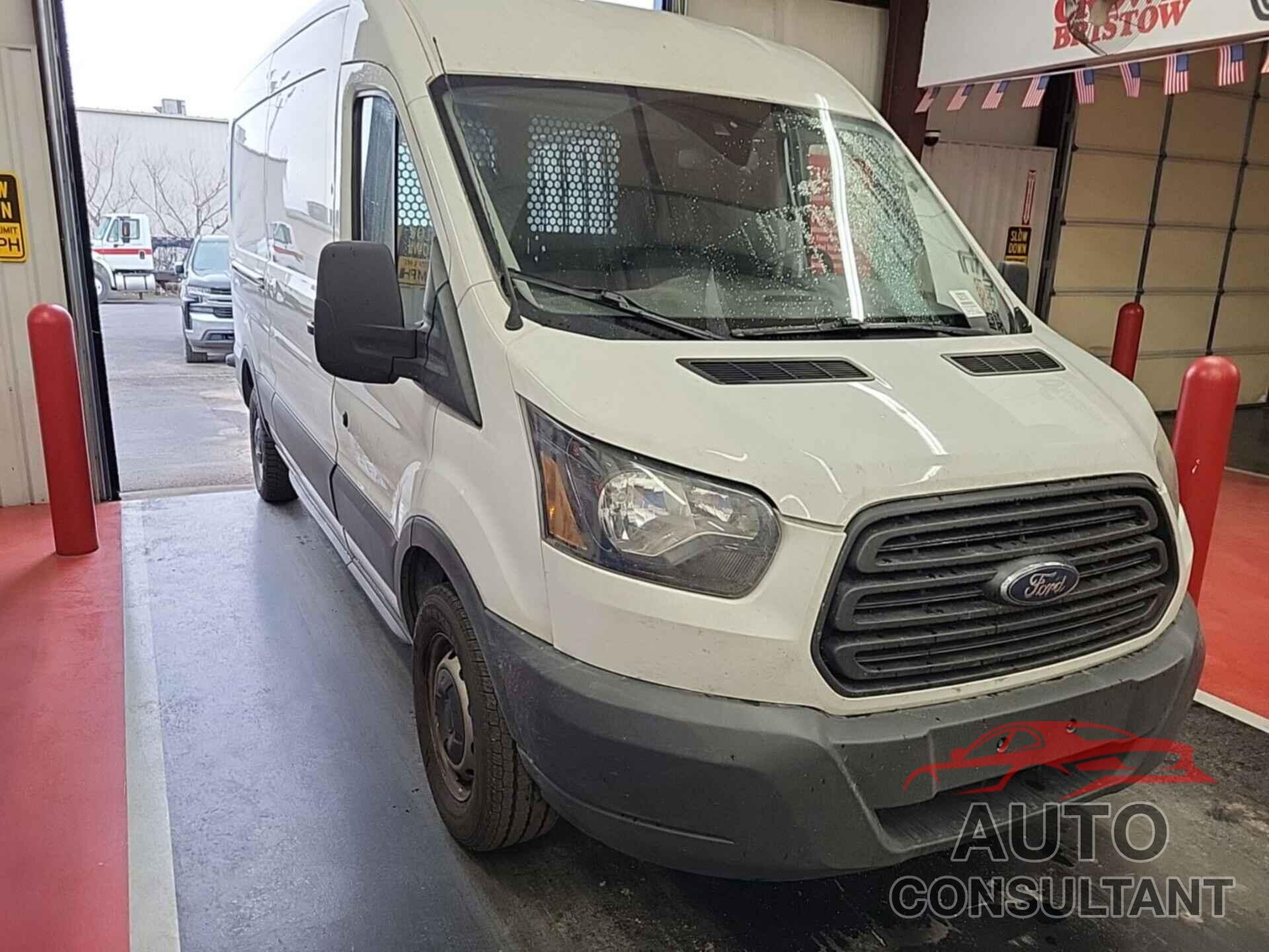 FORD TRANSIT-250 2018 - 1FTYR2CG7JKA60487