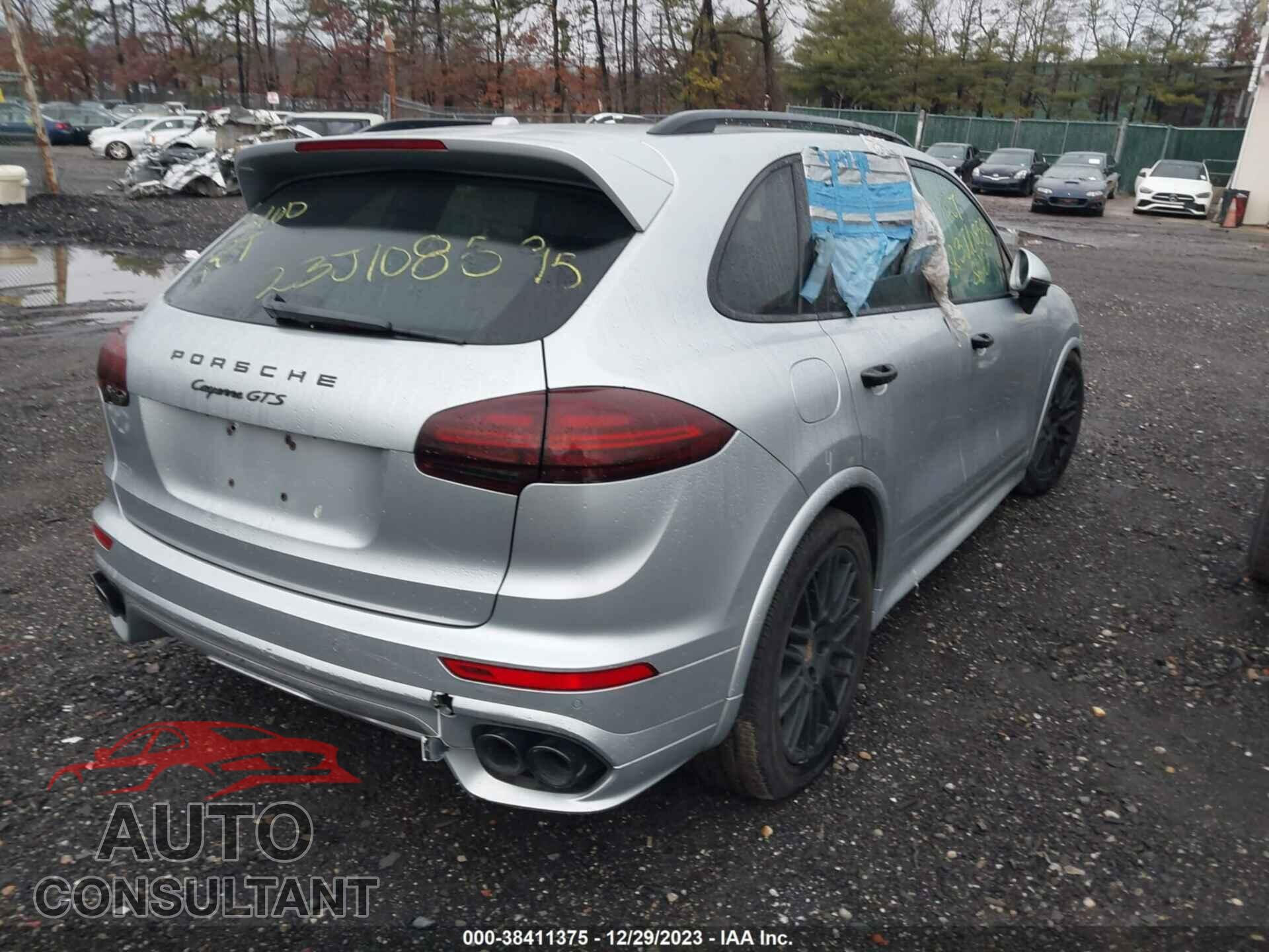 PORSCHE CAYENNE 2017 - WP1AD2A24HLA80271