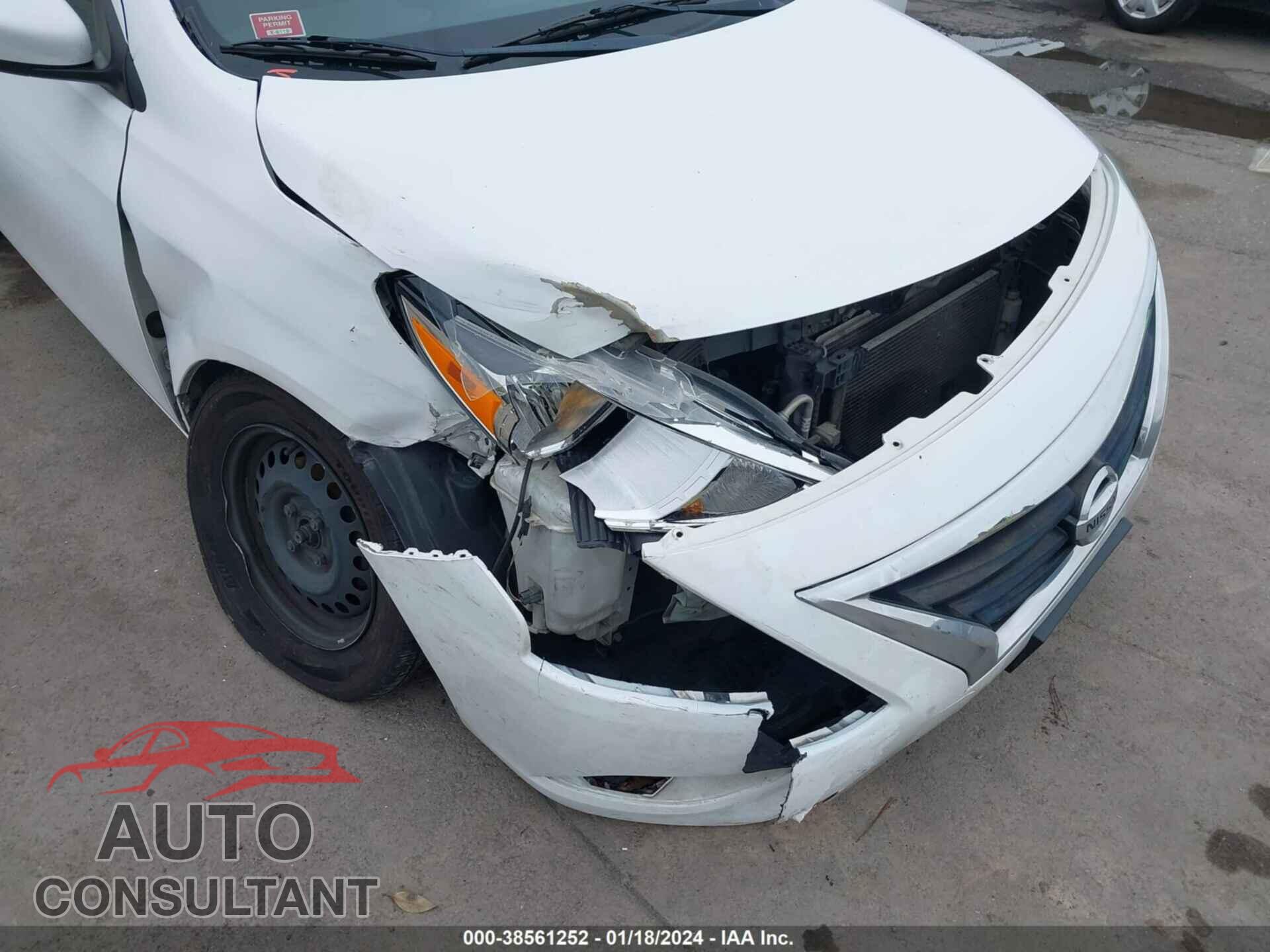 NISSAN VERSA 2019 - 3N1CN7AP3KL831892