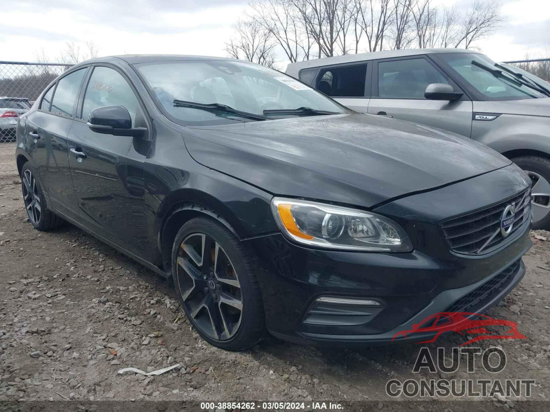 VOLVO S60 2017 - YV140MTL9H2438105