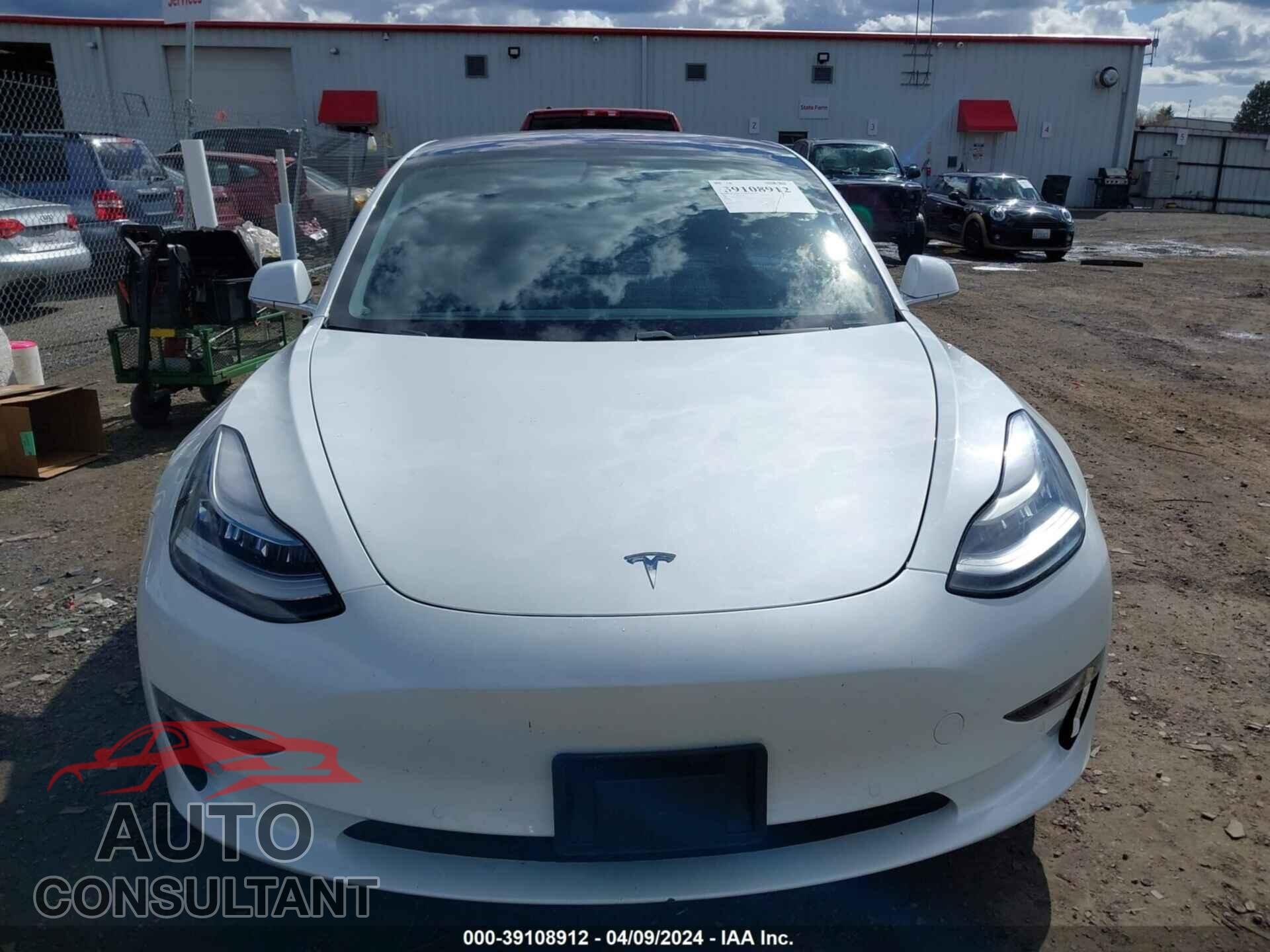TESLA MODEL 3 2018 - 5YJ3E1EA1JF162177