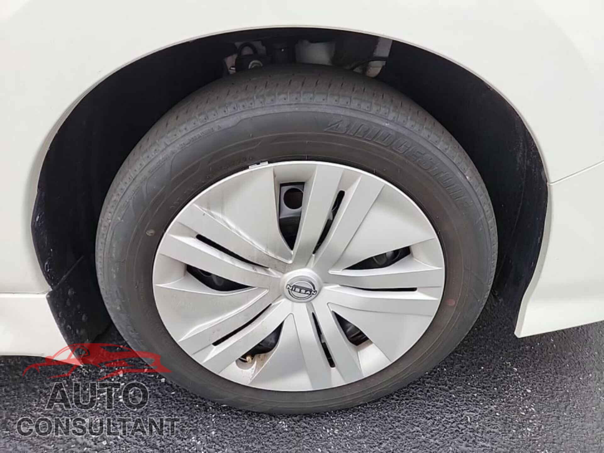 NISSAN LEAF 2023 - 1N4AZ1BV2PC558357