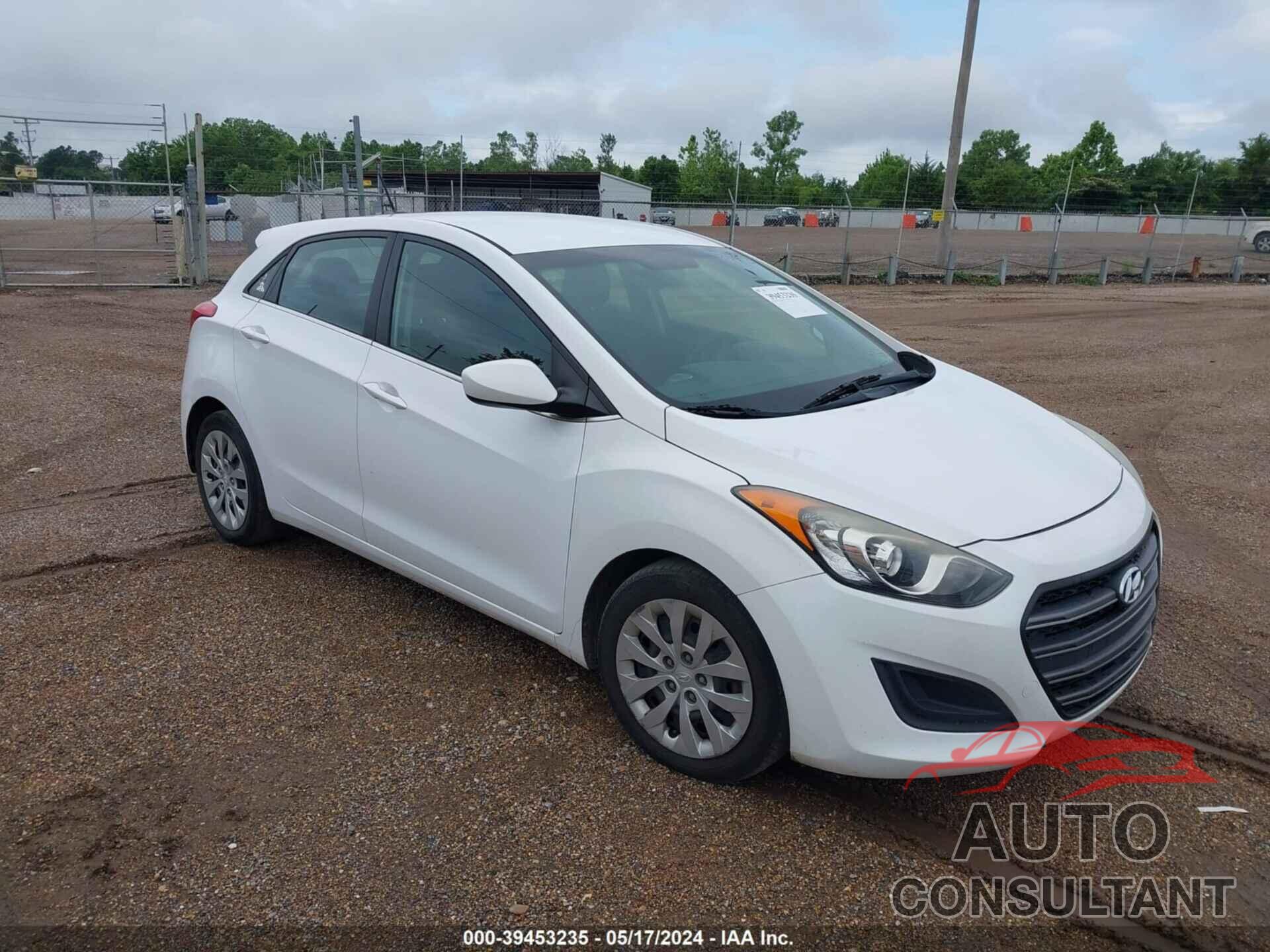 HYUNDAI ELANTRA GT 2017 - KMHD35LH0HU374227