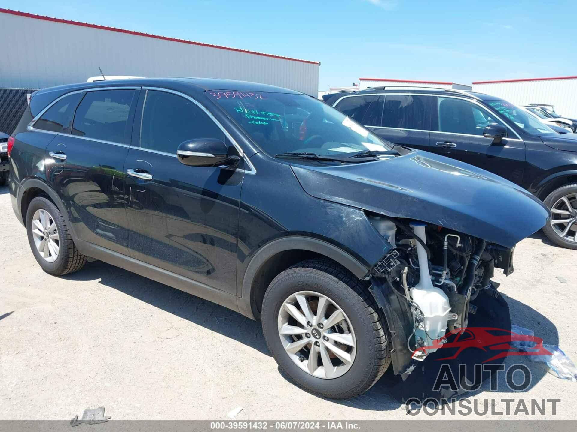 KIA SORENTO 2019 - 5XYPG4A36KG509758