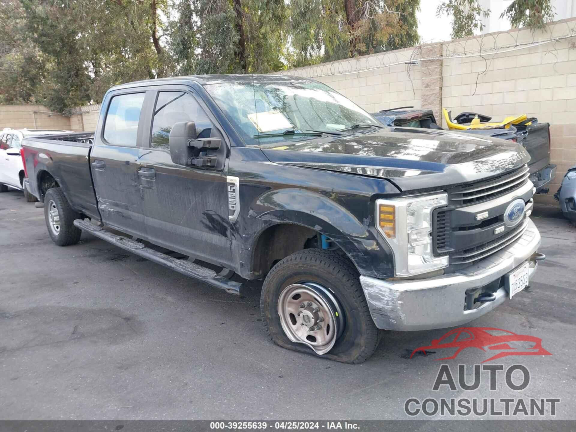 FORD F-250 2018 - 1FT7W2B65JEB72913