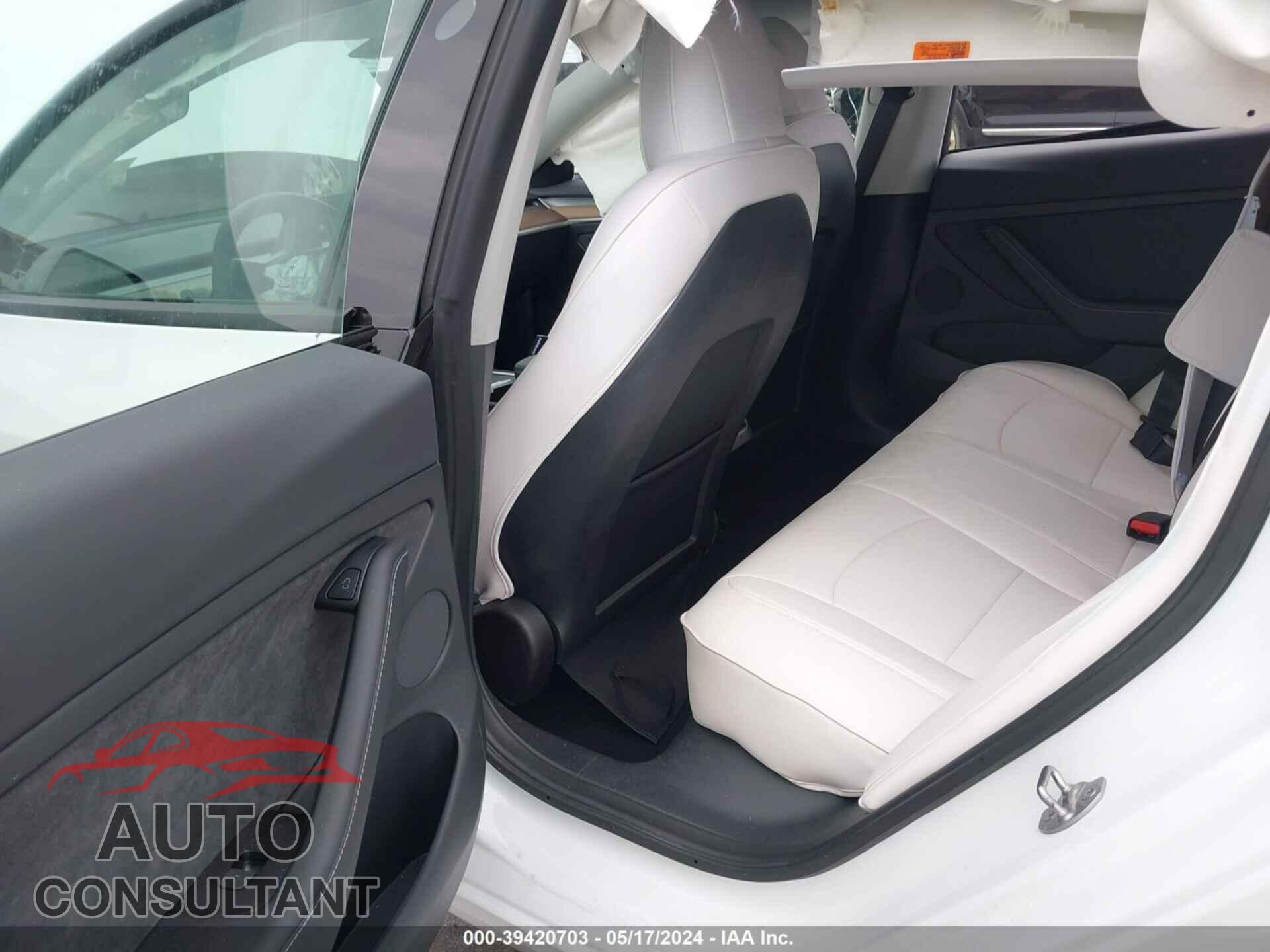 TESLA MODEL 3 2022 - 5YJ3E1EB0NF267002