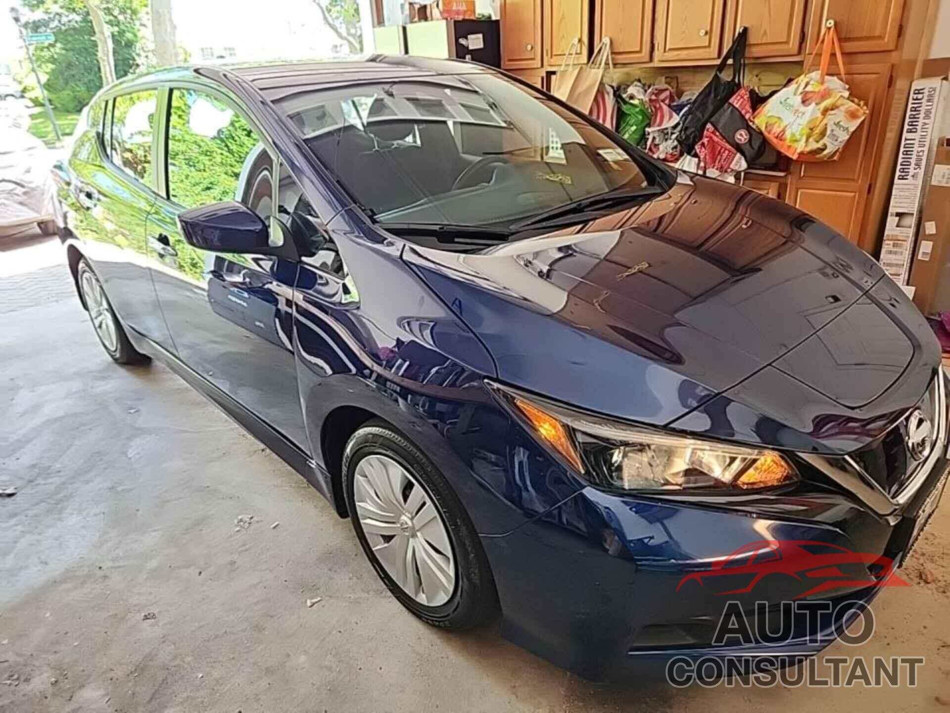 NISSAN LEAF 2021 - 1N4AZ1BV0MC556327
