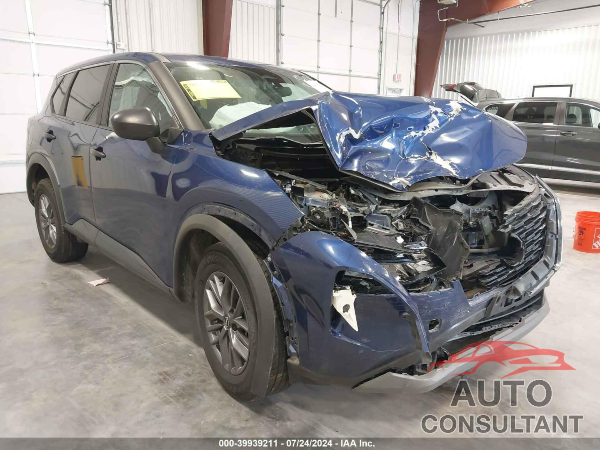 NISSAN ROGUE 2023 - 5N1BT3AB6PC784657