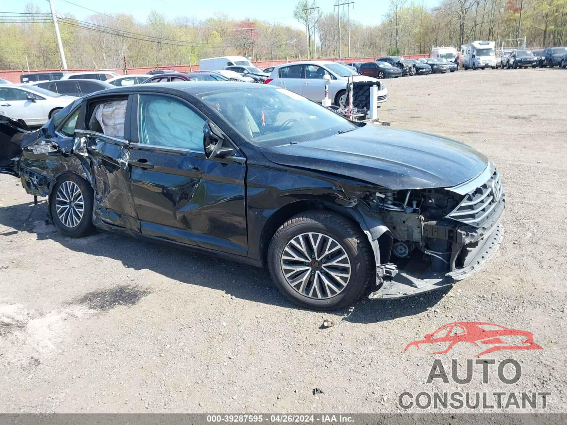 VOLKSWAGEN JETTA 2019 - 3VWCB7BU3KM158622