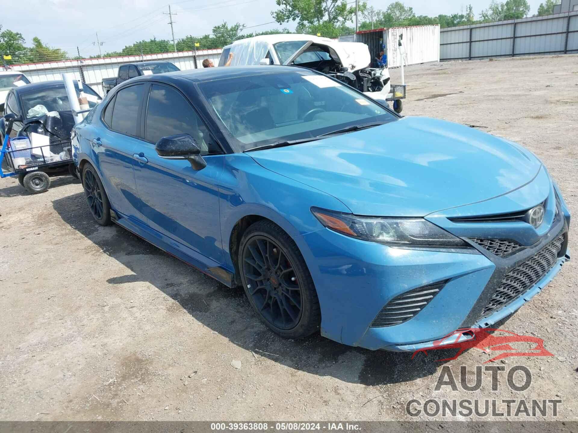 TOYOTA CAMRY 2022 - 4T1KZ1AK8NU068157