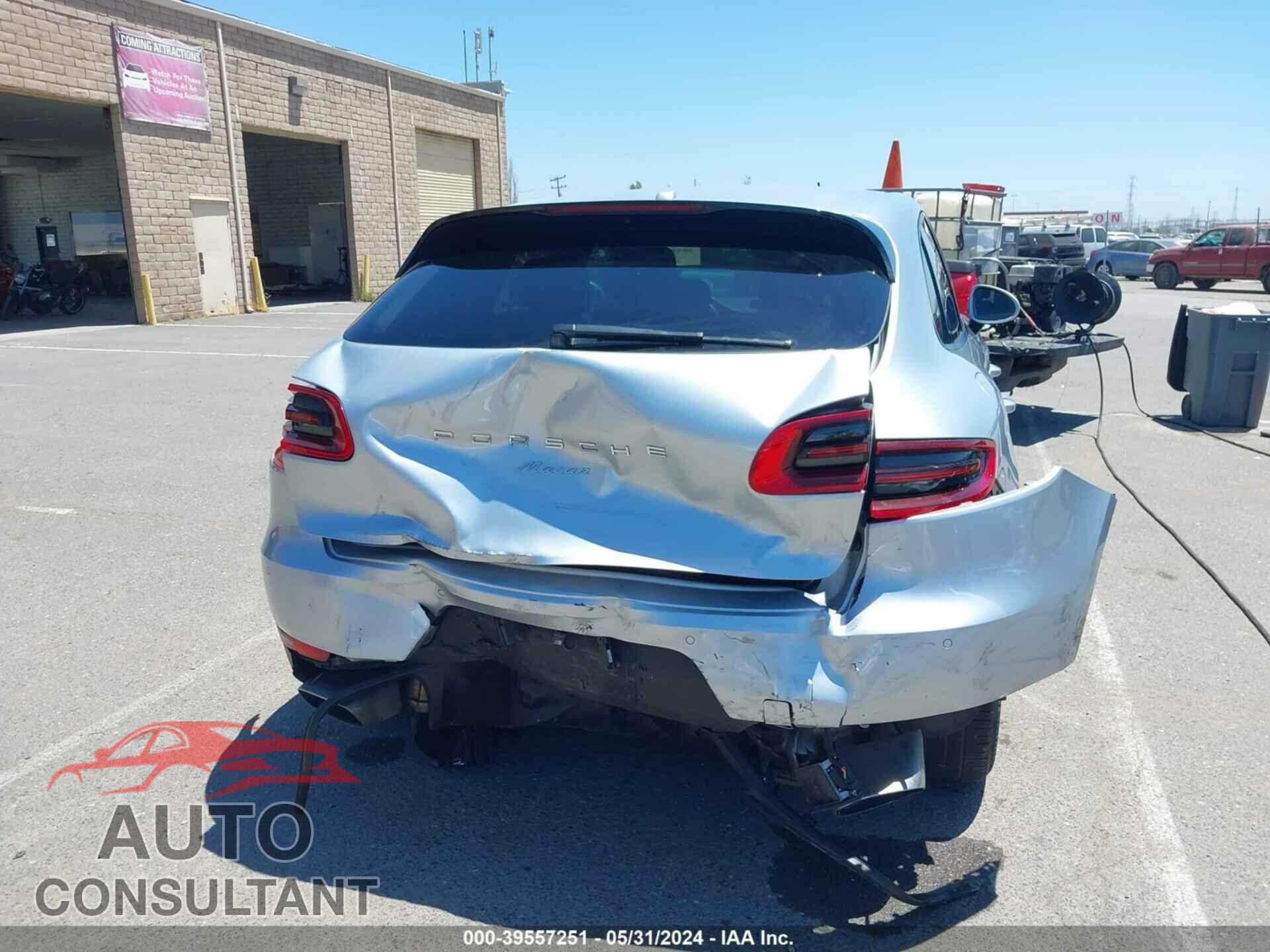PORSCHE MACAN 2017 - WP1AA2A57HLB05165