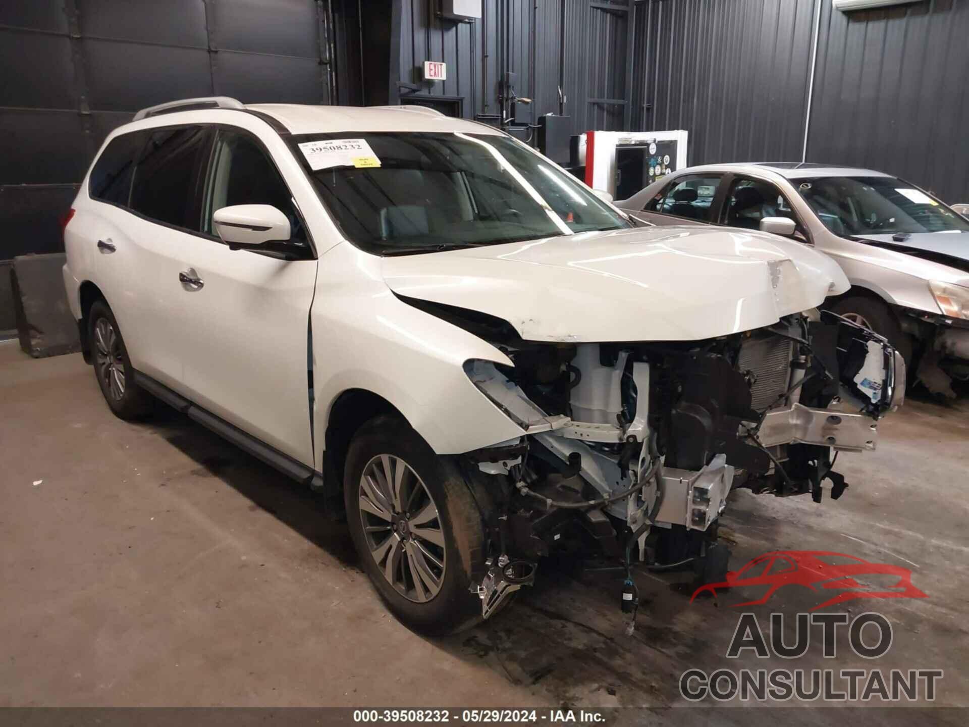 NISSAN PATHFINDER 2020 - 5N1DR2CM4LC617630