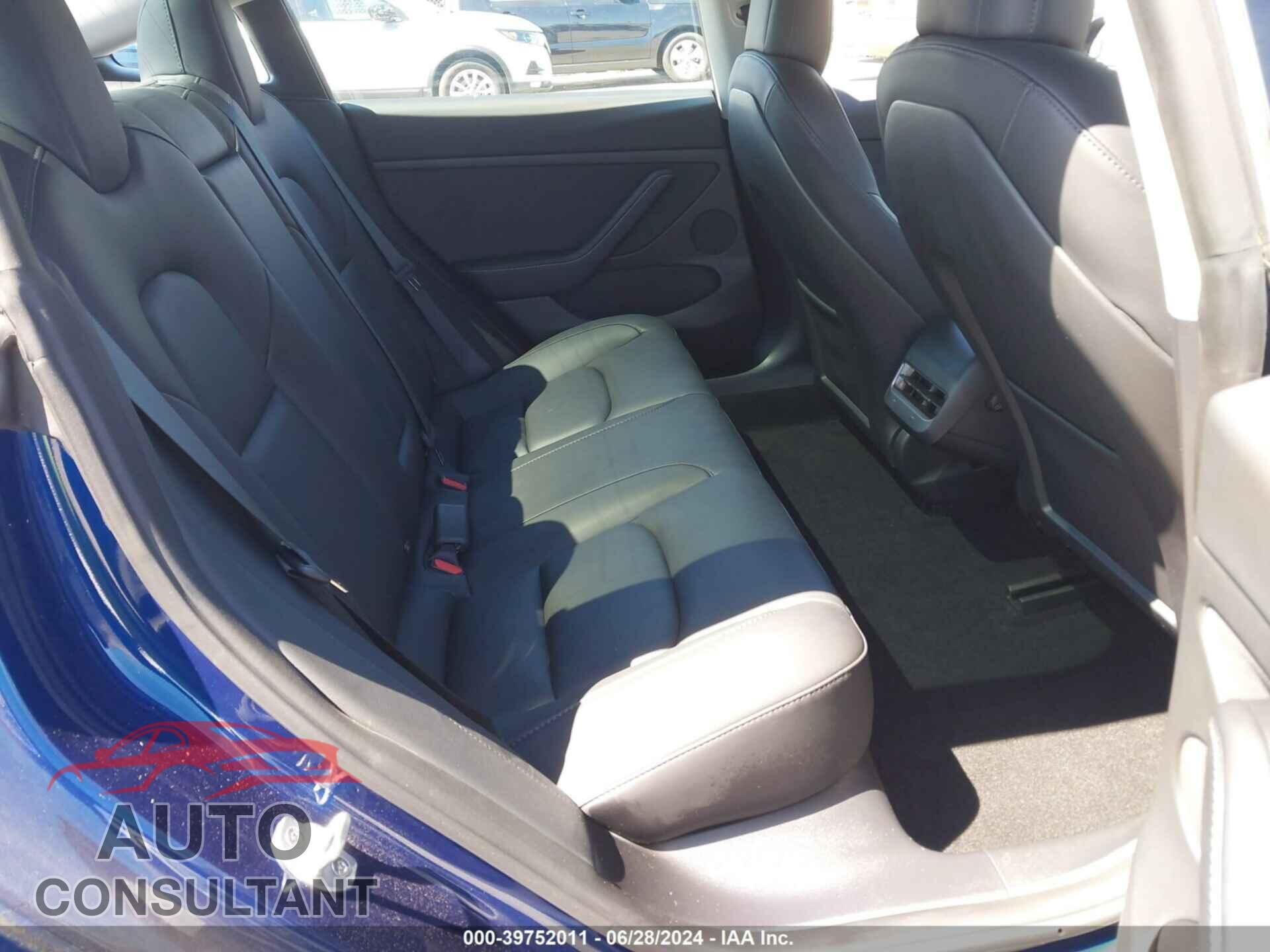 TESLA MODEL 3 2022 - 5YJ3E1EA1NF373871