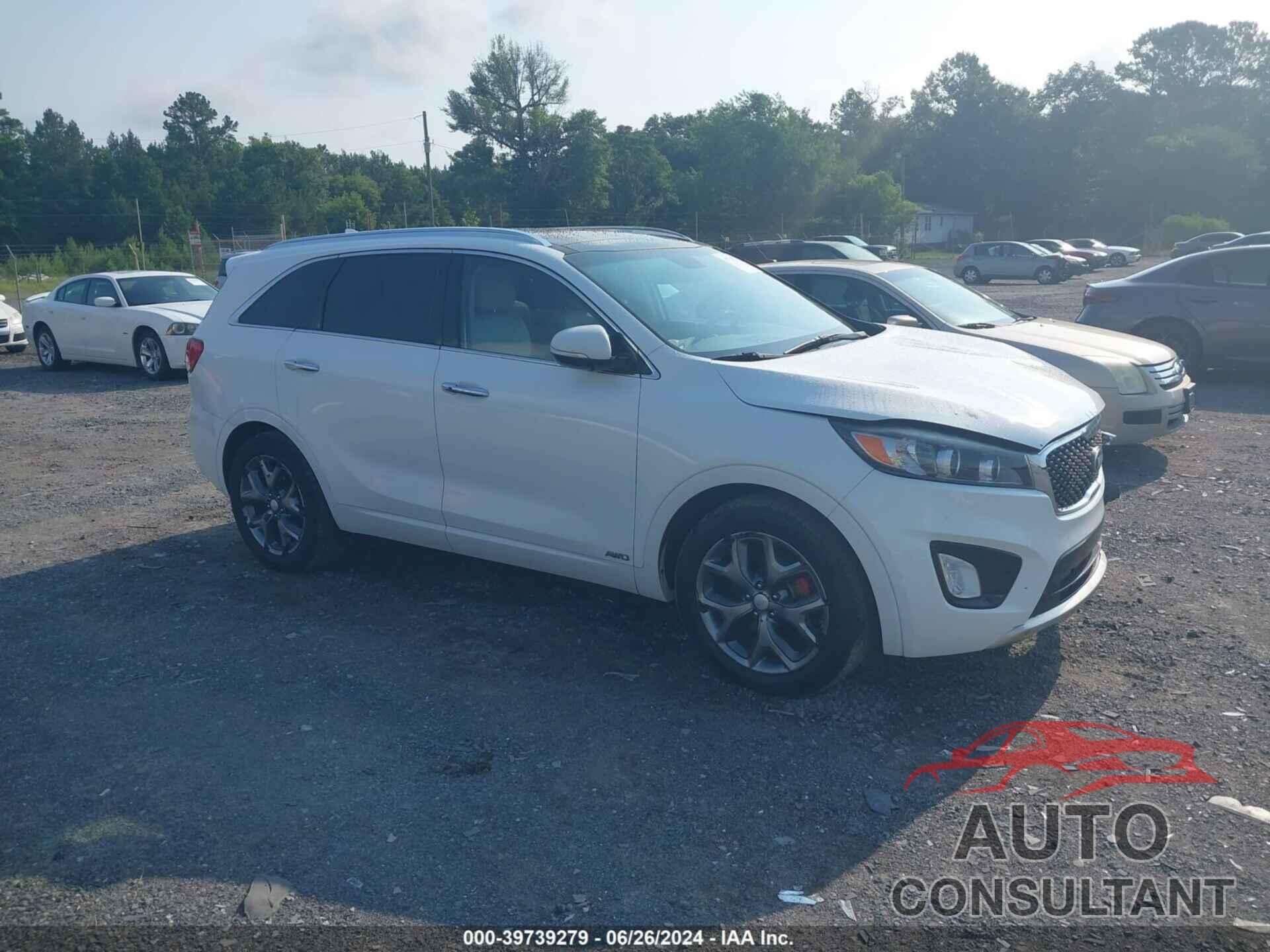 KIA SORENTO 2016 - 5XYPKDA53GG095846