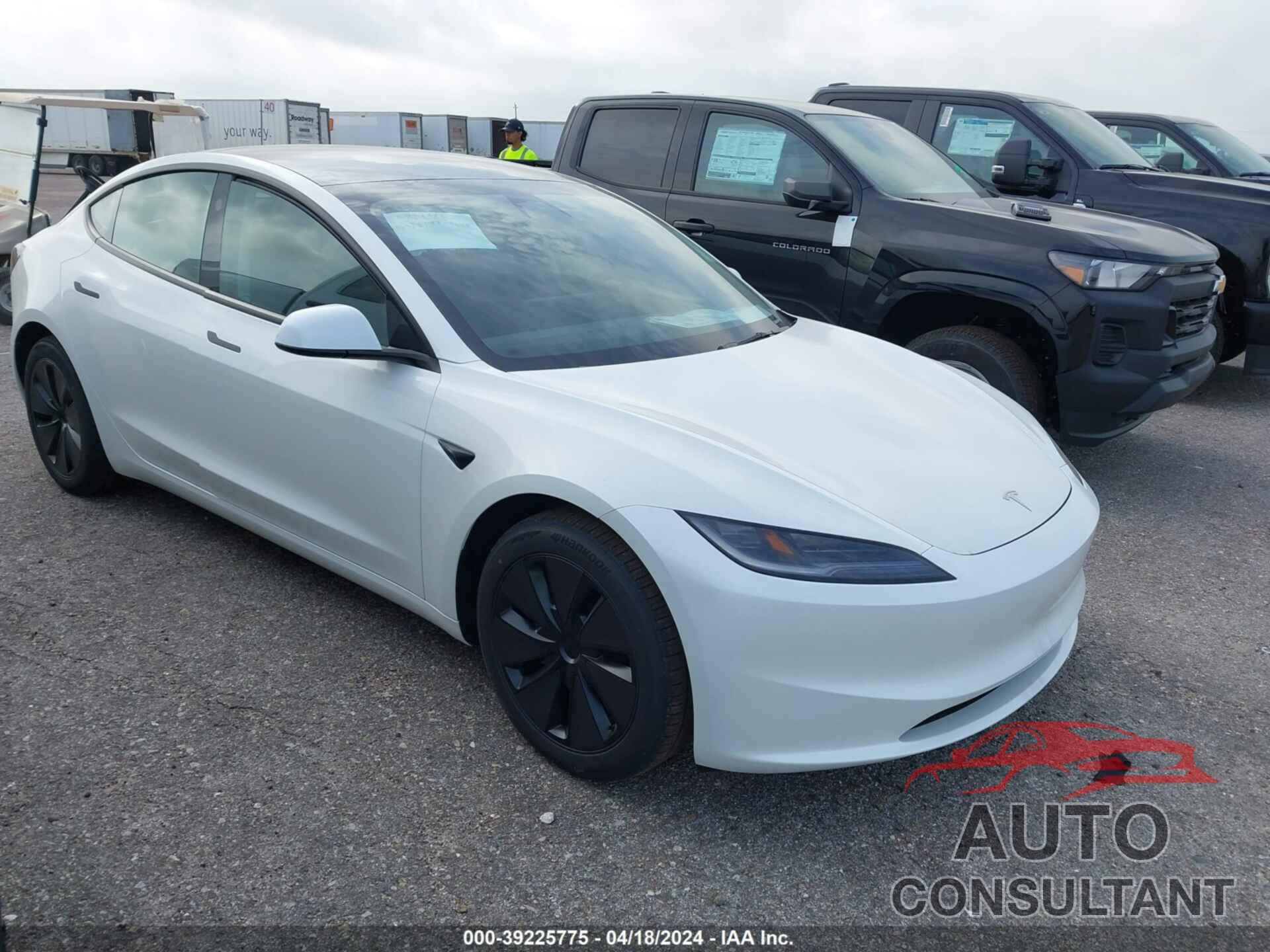 TESLA MODEL 3 2024 - 5YJ3E1EA6RF724442