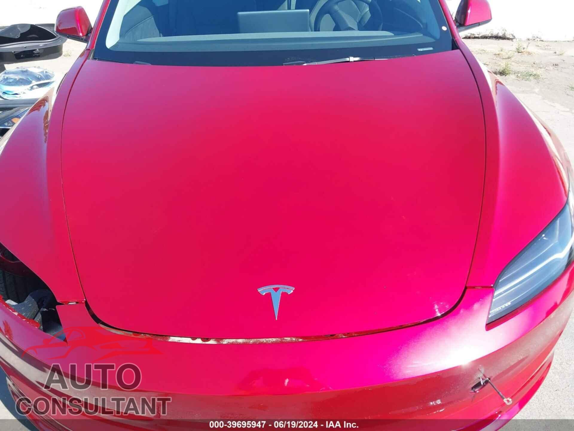 TESLA MODEL 3 2024 - 5YJ3E1EB5RF741869