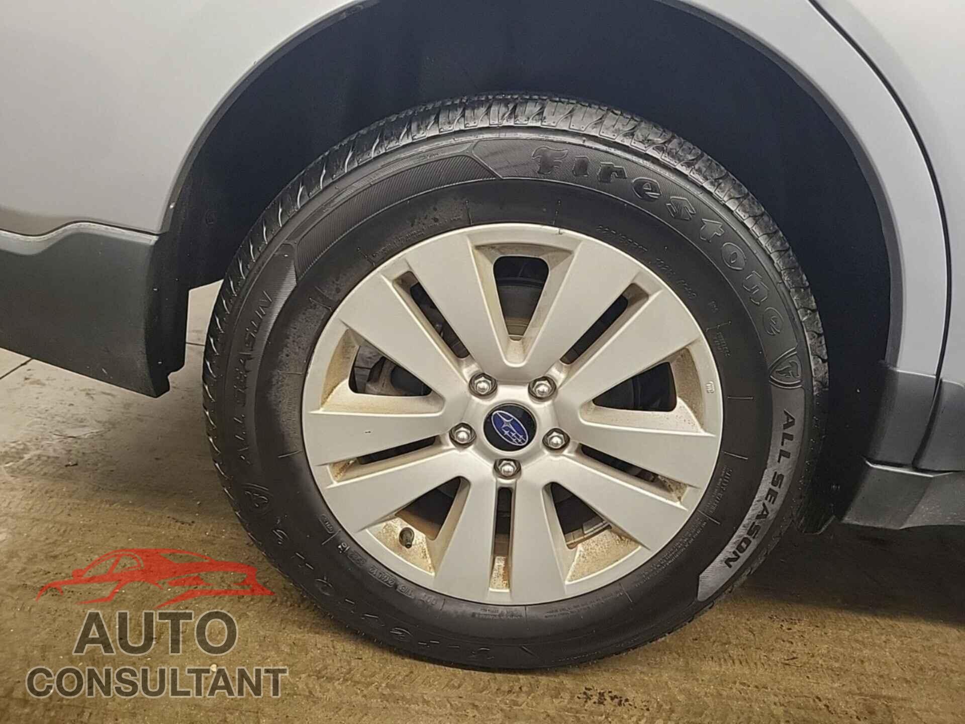 SUBARU OUTBACK 2019 - 4S4BSAFC2K3253473