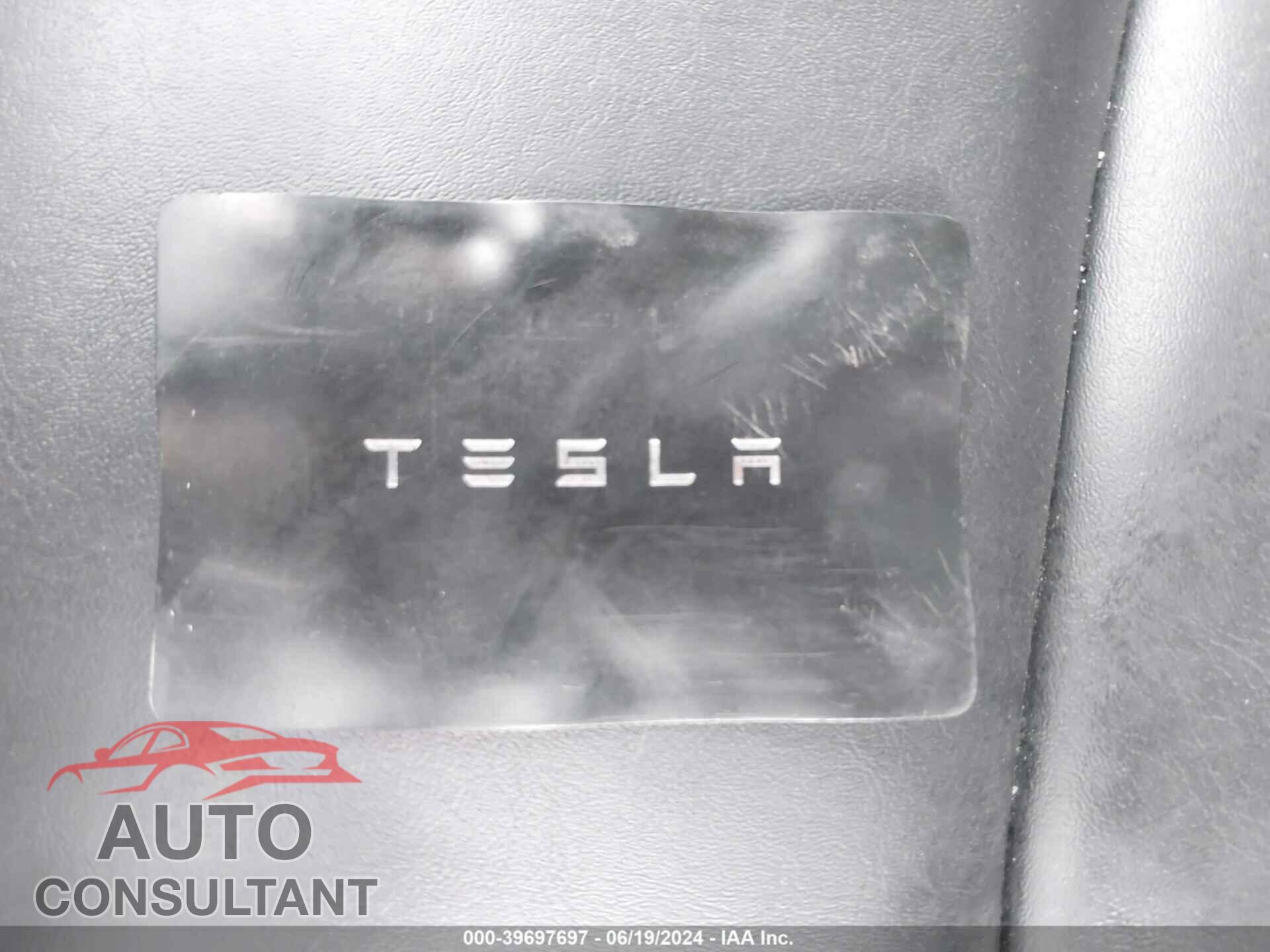 TESLA MODEL 3 2022 - 5YJ3E1EA9NF187799