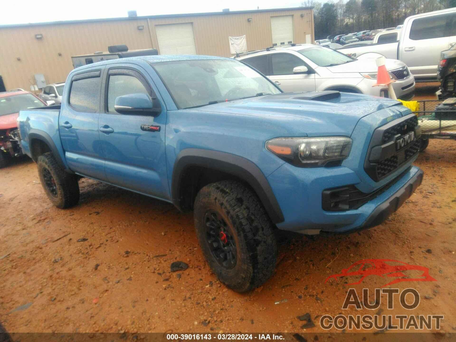 TOYOTA TACOMA 2018 - 5TFCZ5AN1JX140982