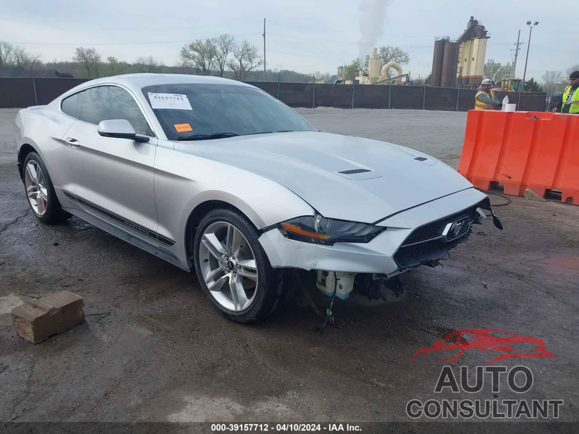 FORD MUSTANG 2018 - 1FA6P8TH8J5165780