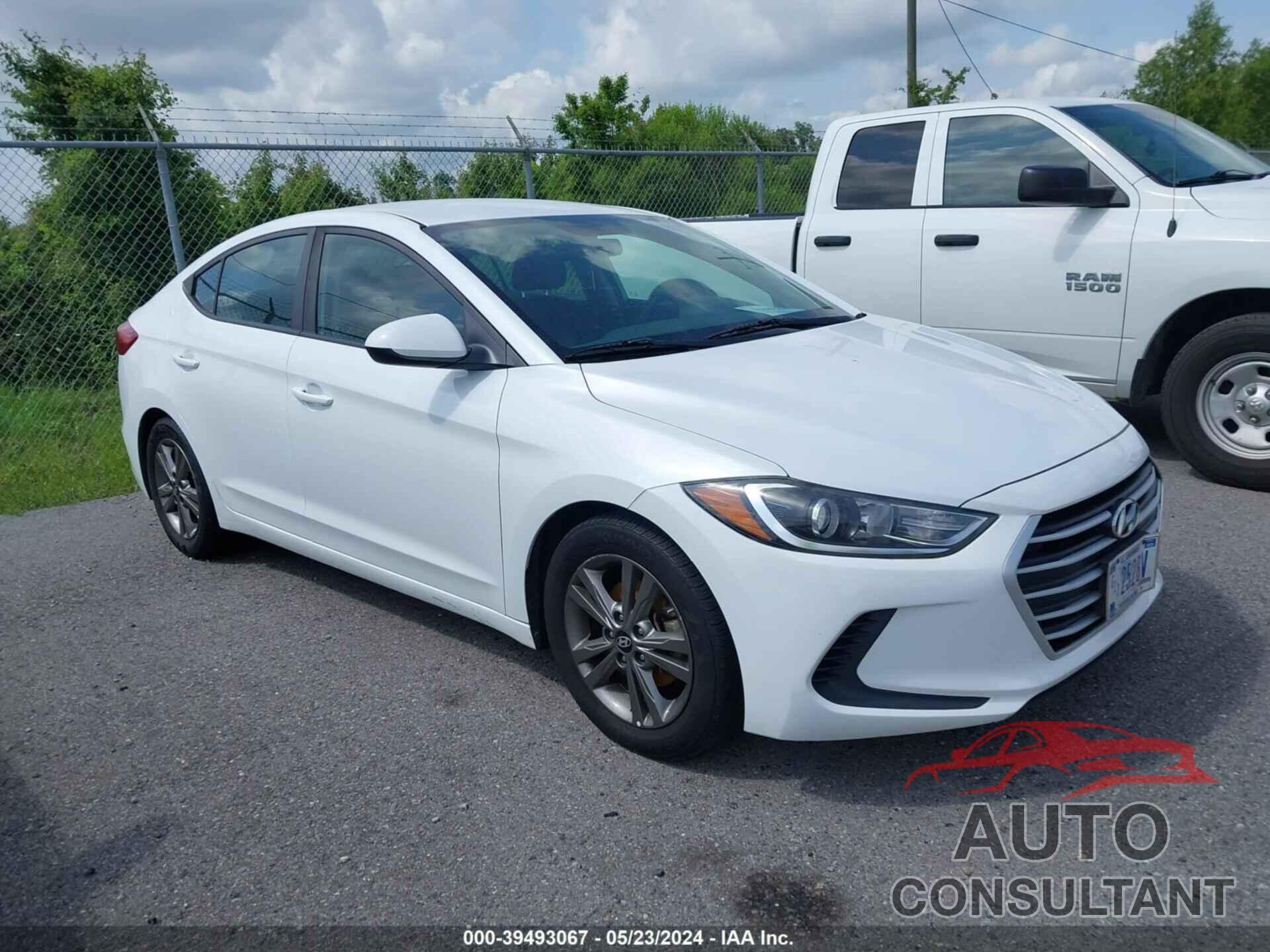 HYUNDAI ELANTRA 2018 - 5NPD84LF0JH340609