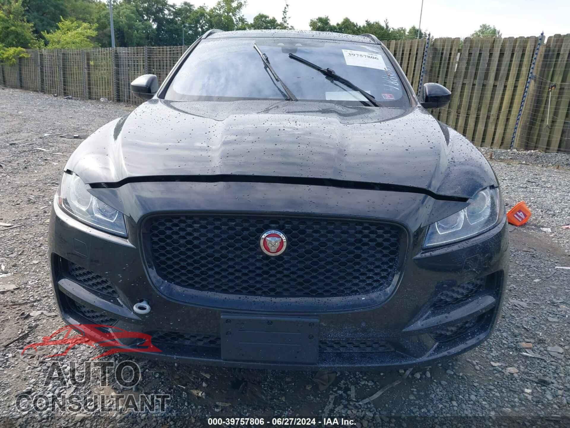 JAGUAR F-PACE 2017 - SADCJ2BN8HA488011