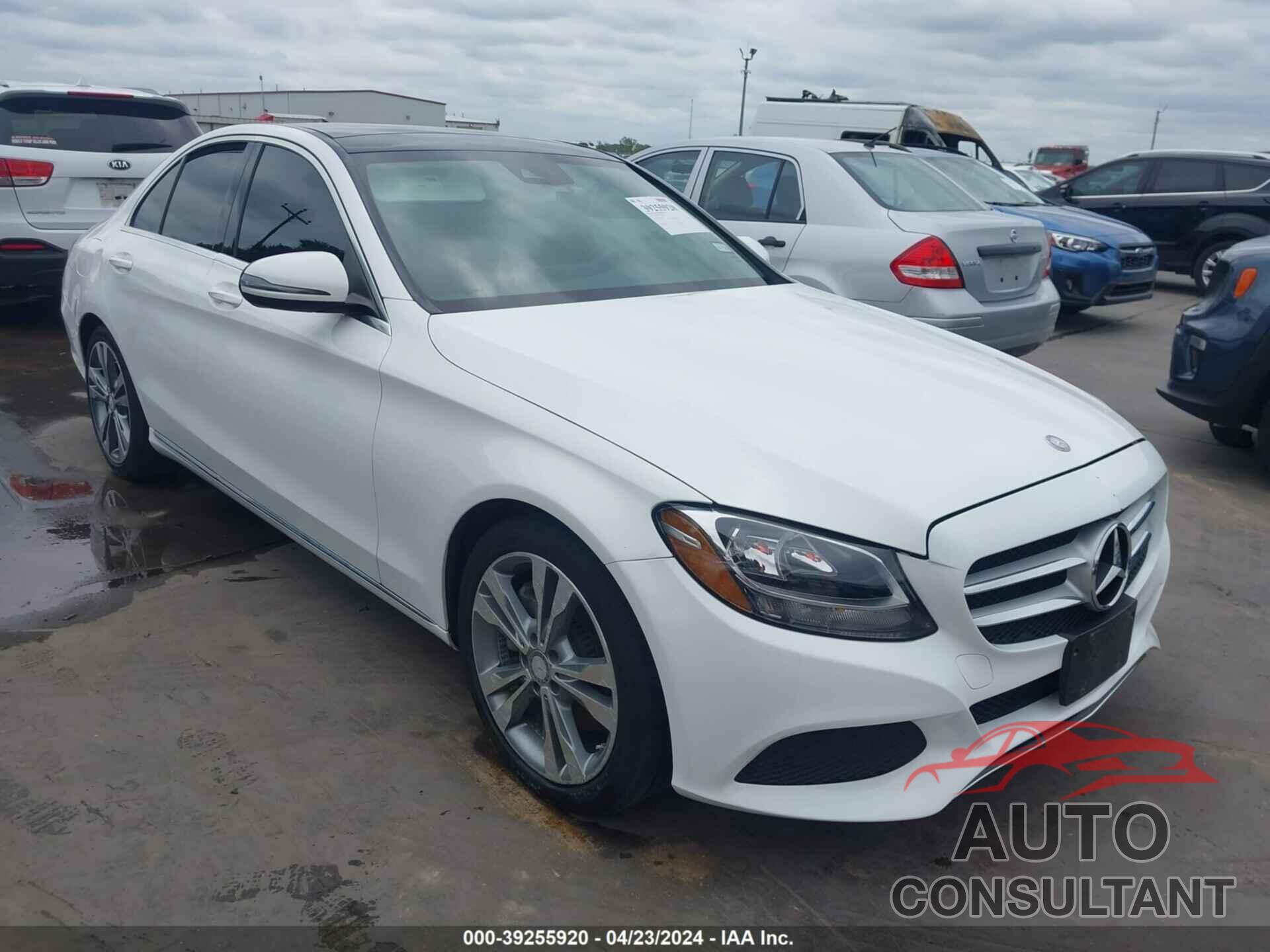 MERCEDES-BENZ C 300 2016 - 55SWF4JB7GU122090