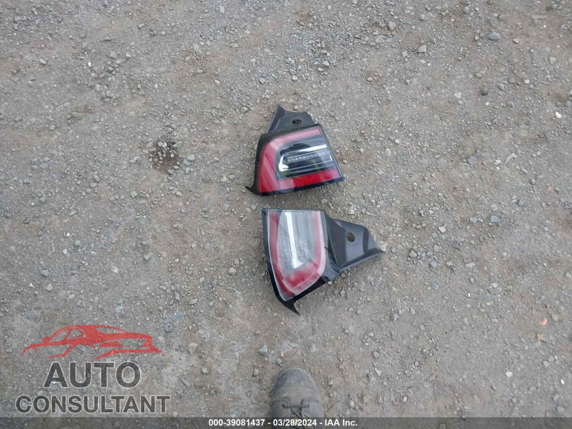 TESLA MODEL 3 2022 - 5YJ3E1EA8NF245952