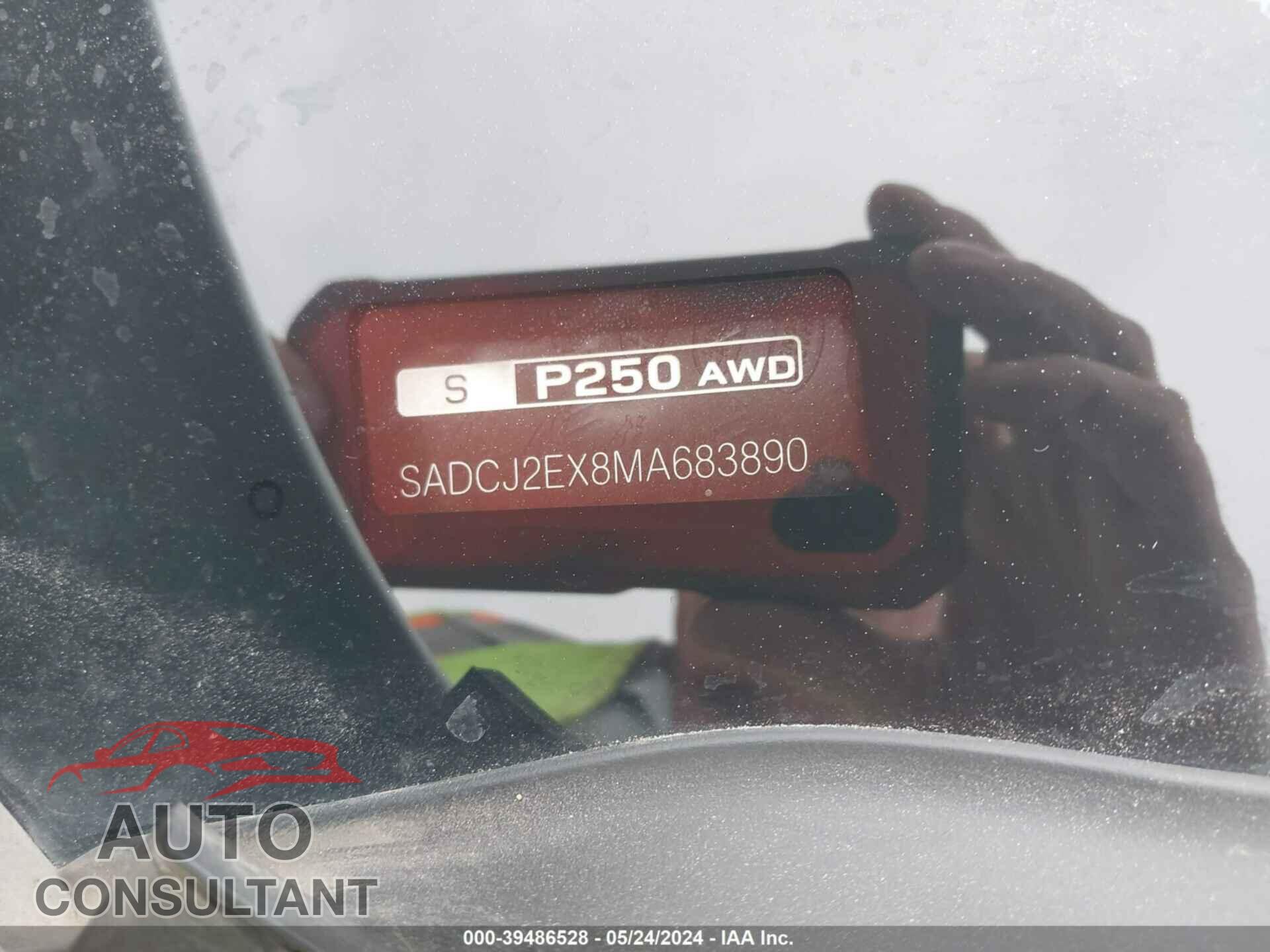 JAGUAR F-PACE 2021 - SADCJ2EX8MA683890
