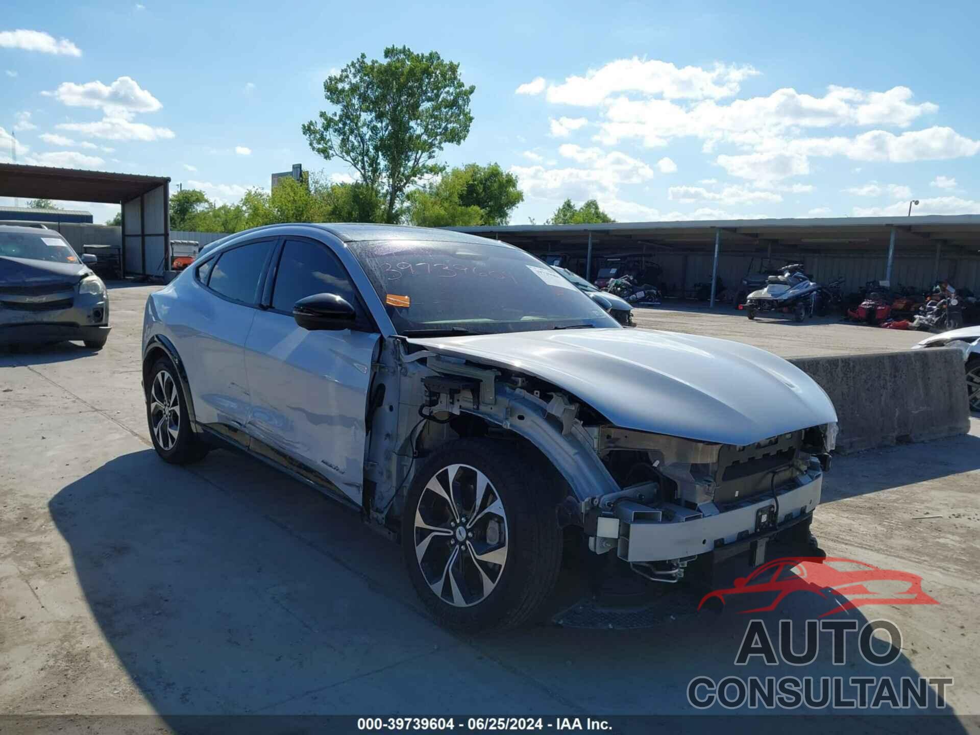 FORD MUSTANG MACH-E 2023 - 3FMTK3RM4PMA45704