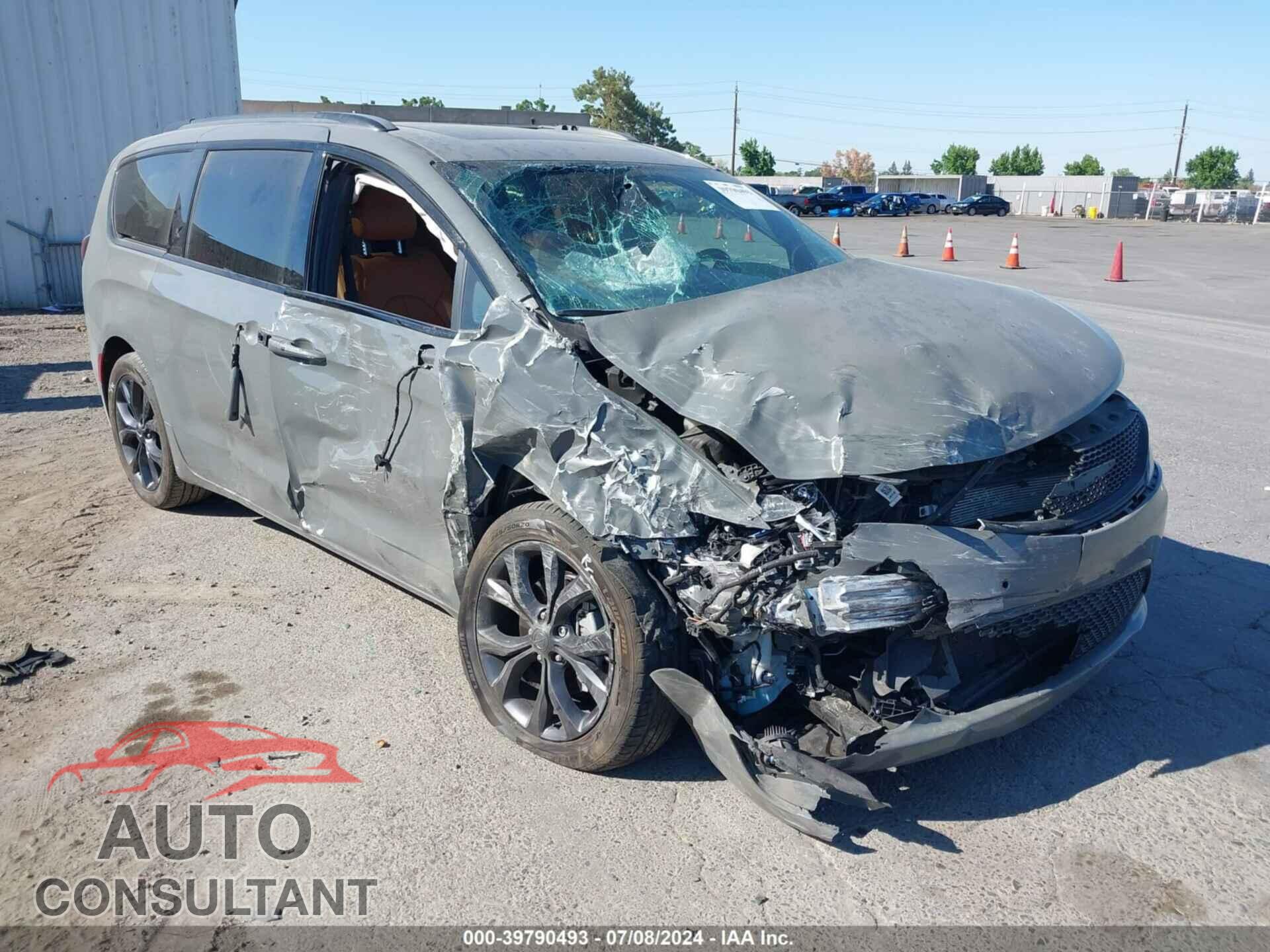 CHRYSLER PACIFICA 2020 - 2C4RC1GG2LR137278