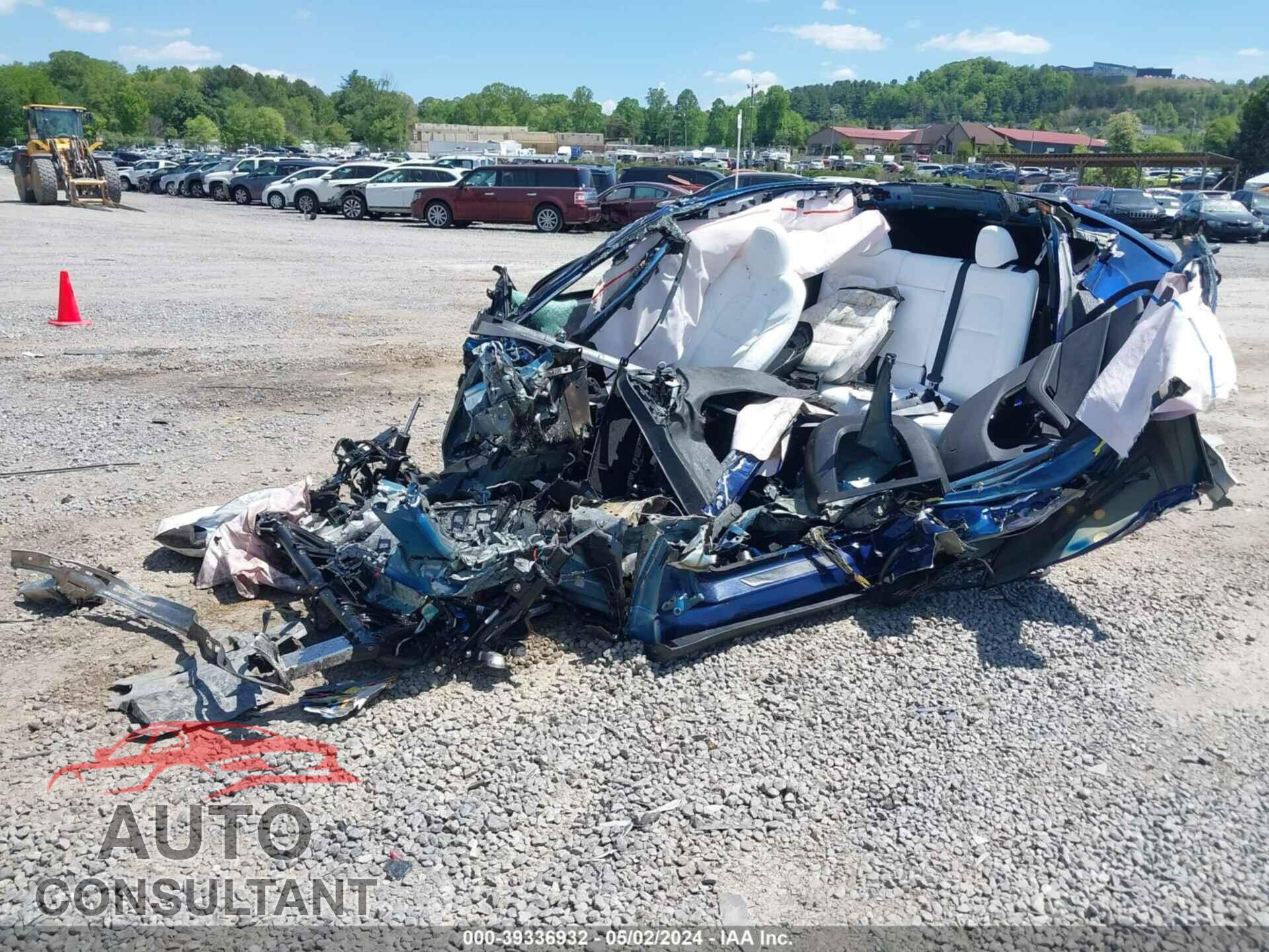 TESLA MODEL Y 2024 - 7SAYGDEEXRA265159