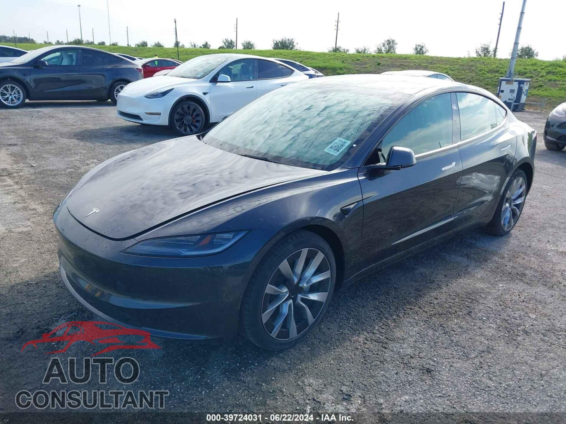 TESLA MODEL 3 2024 - 5YJ3E1EA5RF751065
