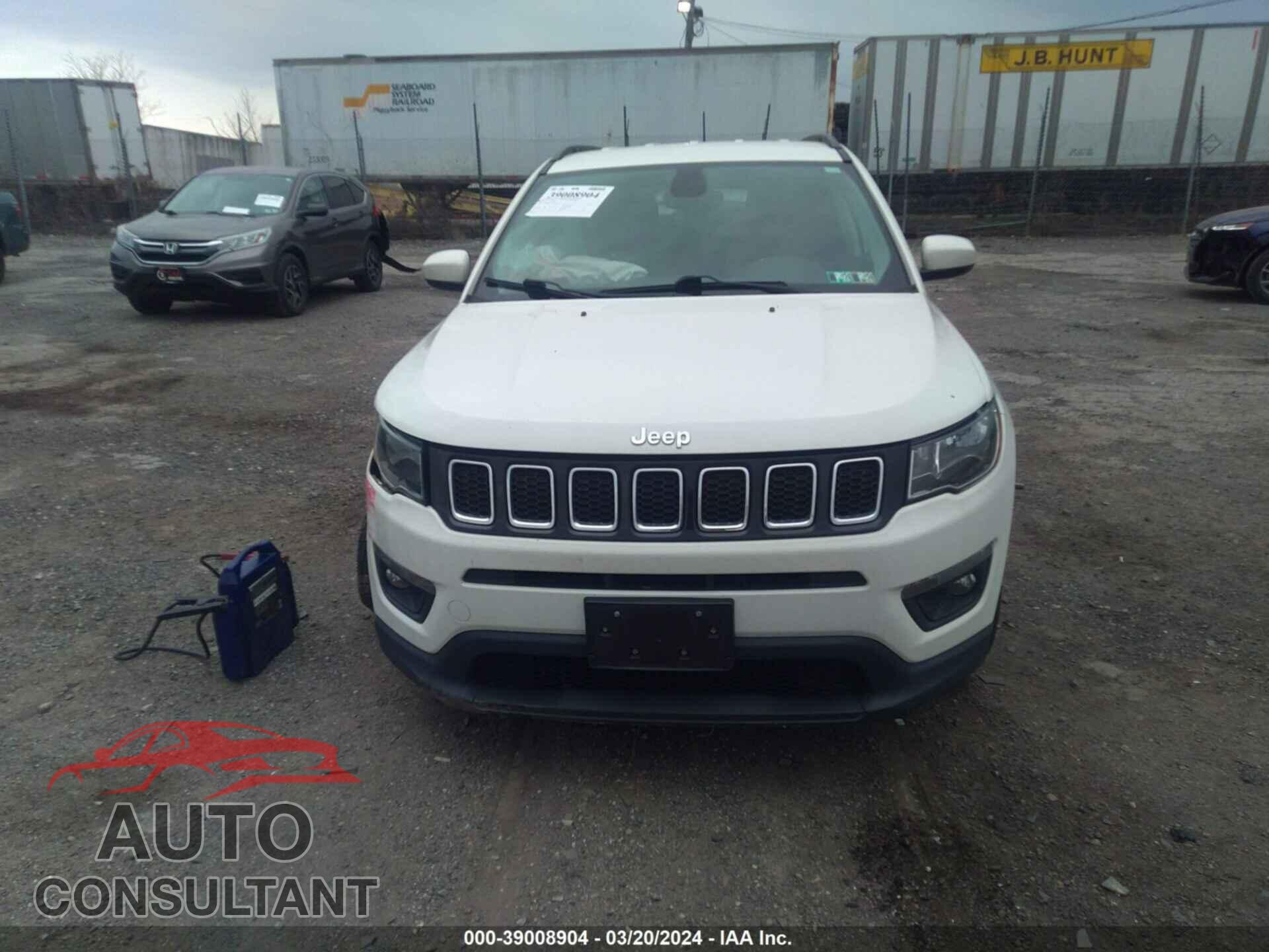JEEP COMPASS 2018 - 3C4NJDBB2JT400896