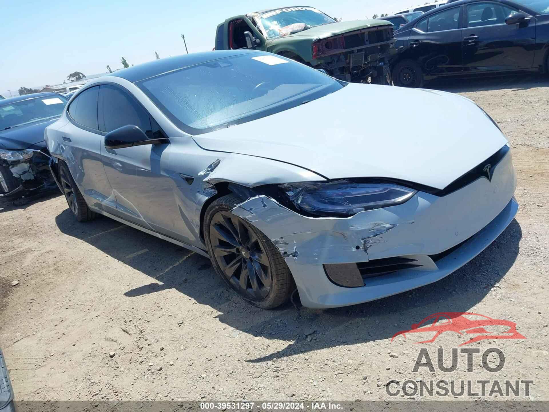 TESLA MODEL S 2016 - 5YJSA1E14GF158723