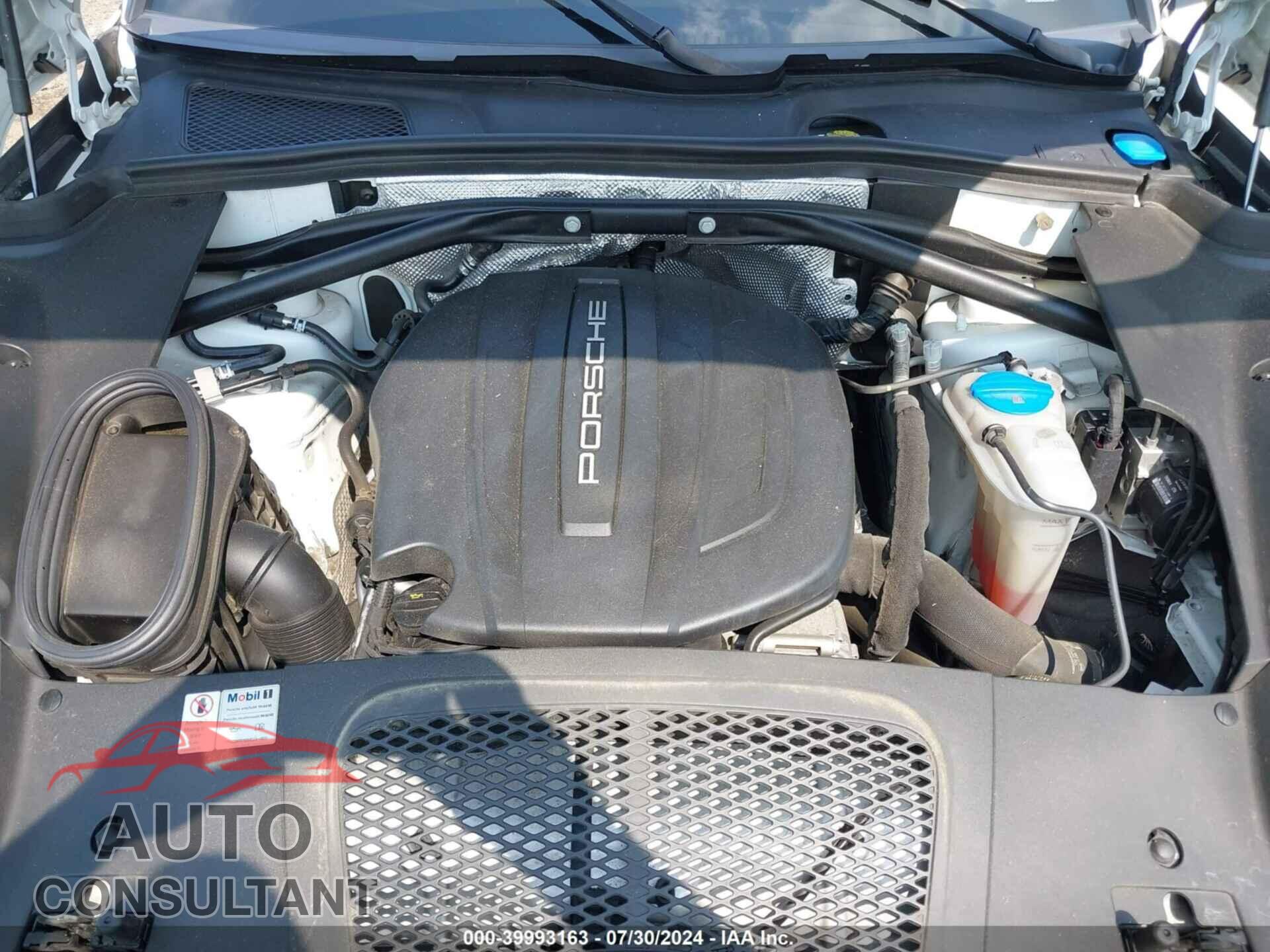 PORSCHE MACAN 2017 - WP1AA2A58HLB01142