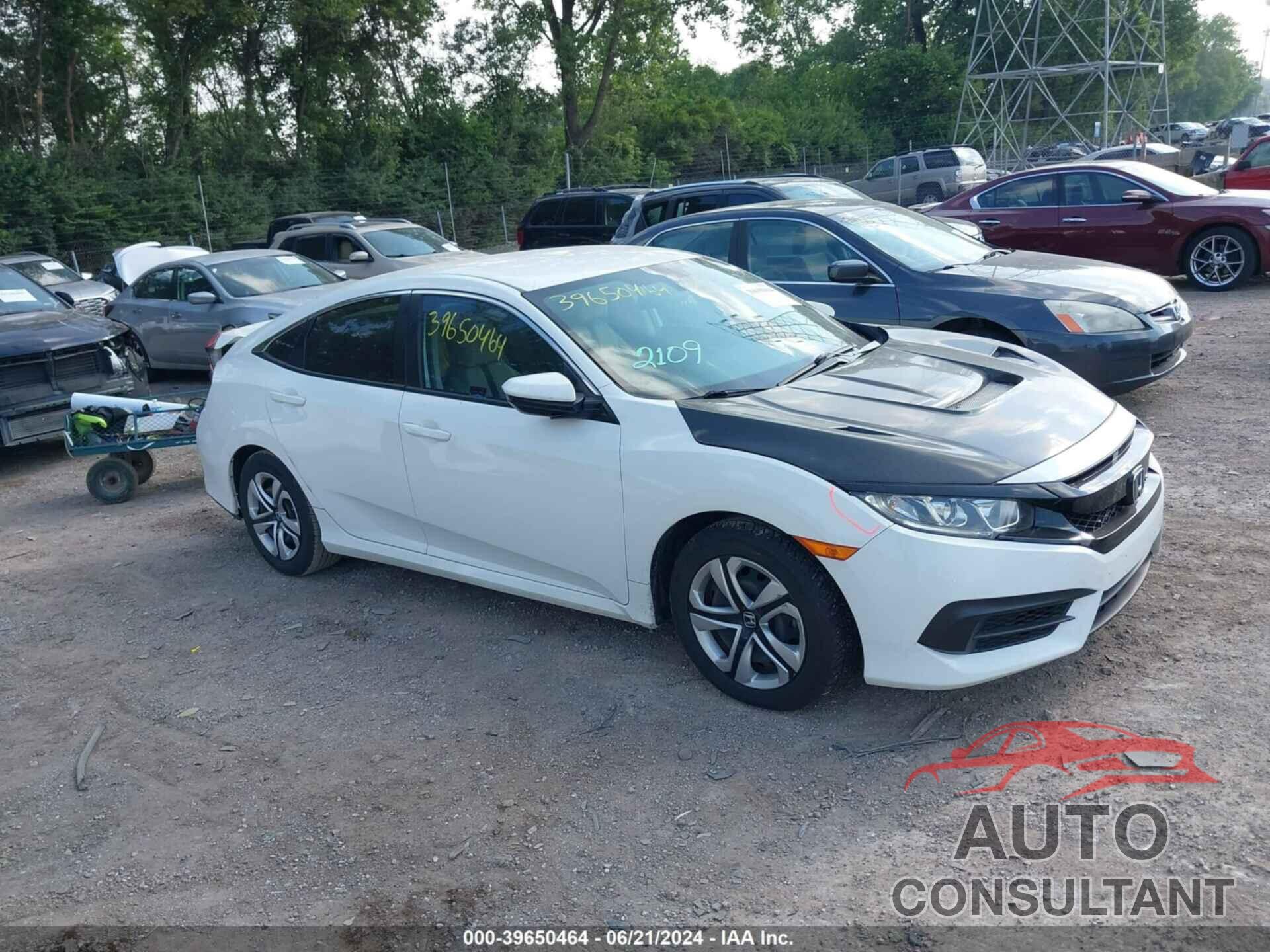 HONDA CIVIC 2018 - 19XFC2F50JE029507