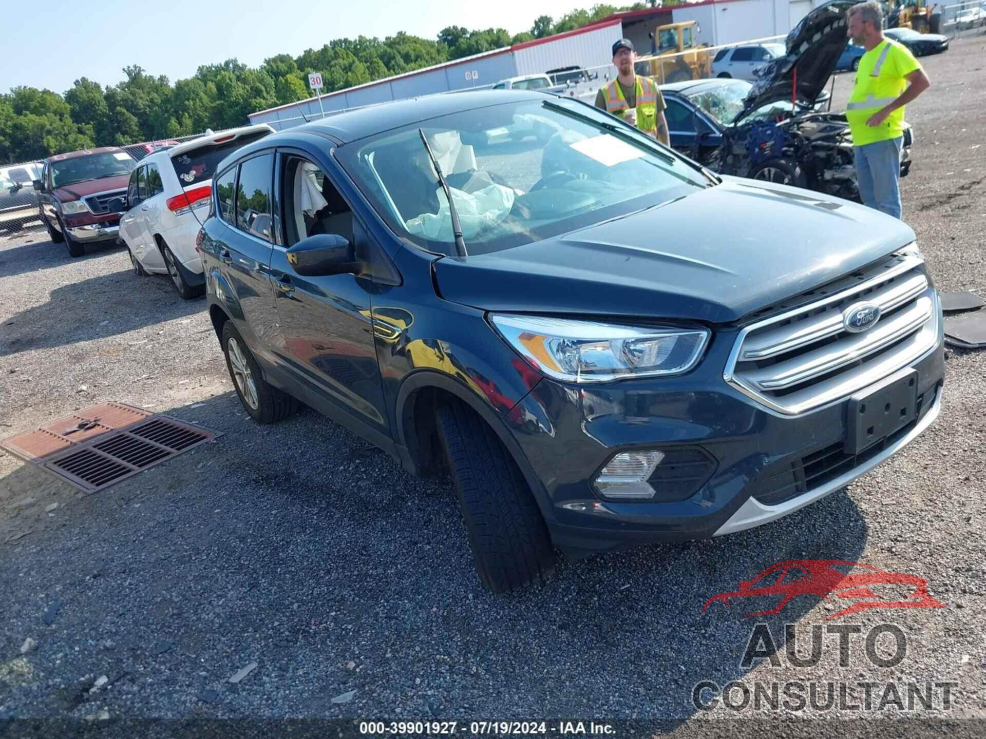 FORD ESCAPE 2019 - 1FMCU9GD6KUB75682