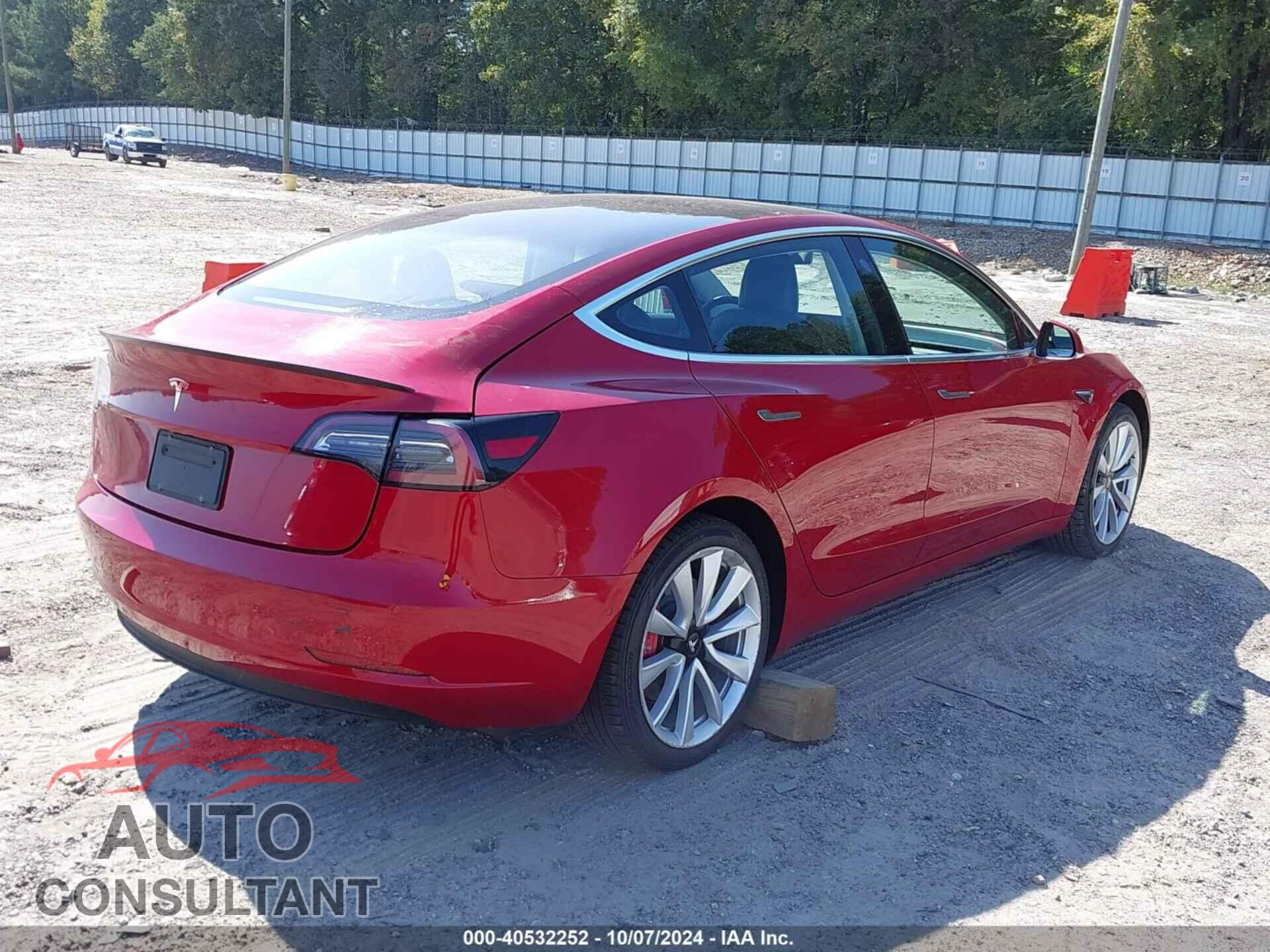 TESLA MODEL 3 2018 - 5YJ3E1EA5JF052524