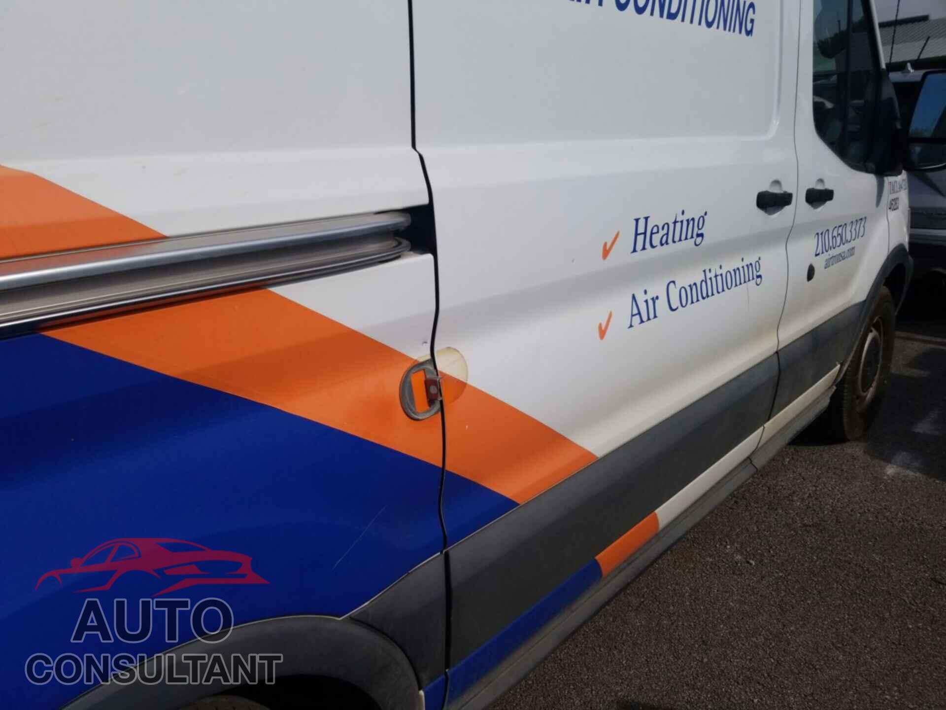 FORD TRANSIT 2017 - 1FTYR1CM6HKA90767