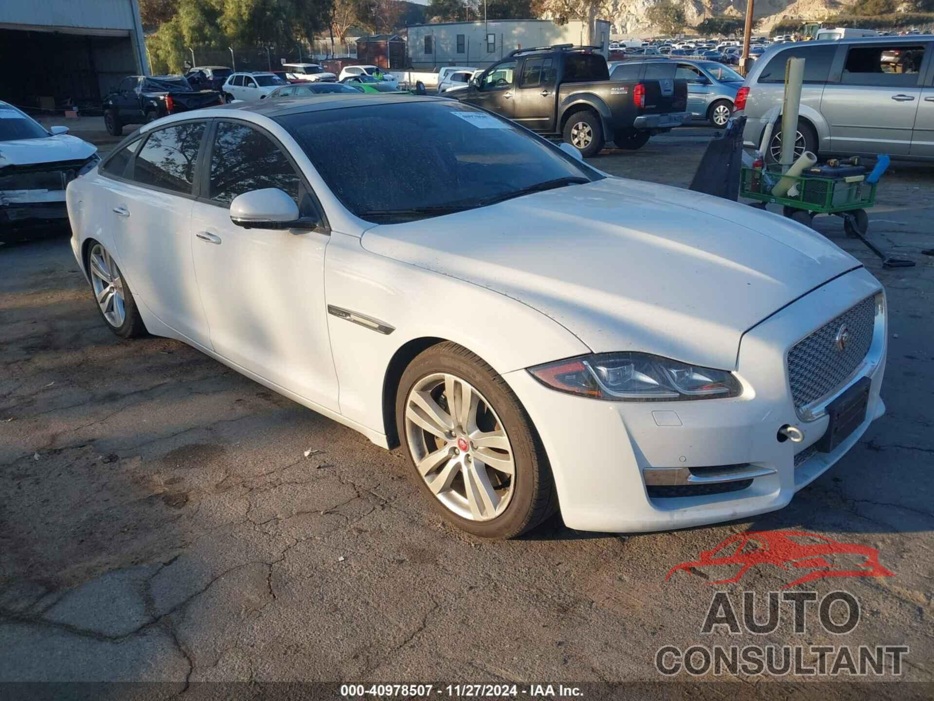 JAGUAR XJ 2016 - SAJWA2G79G8V99807