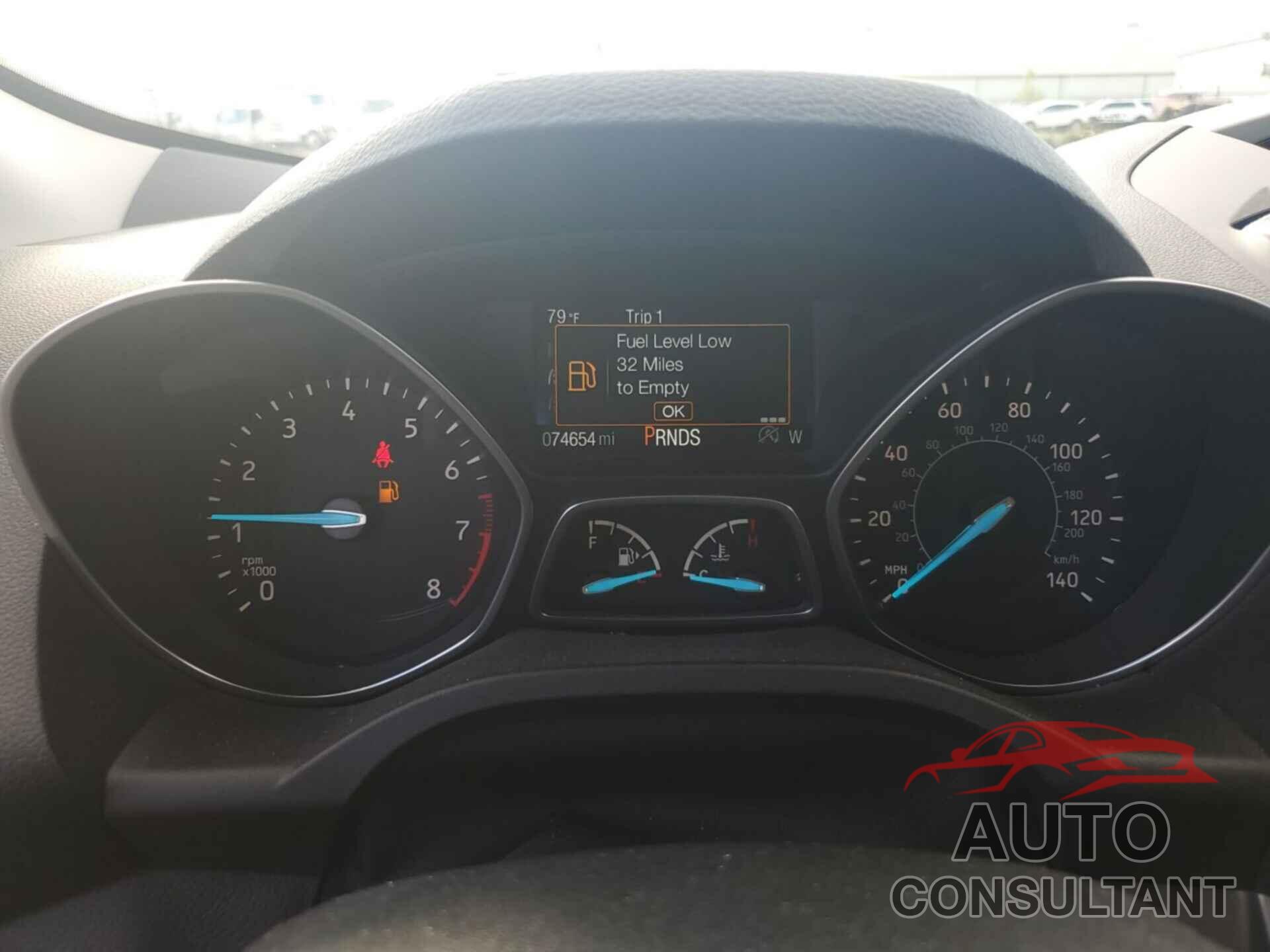FORD ESCAPE 2018 - 1FMCU9GD2JUB17440