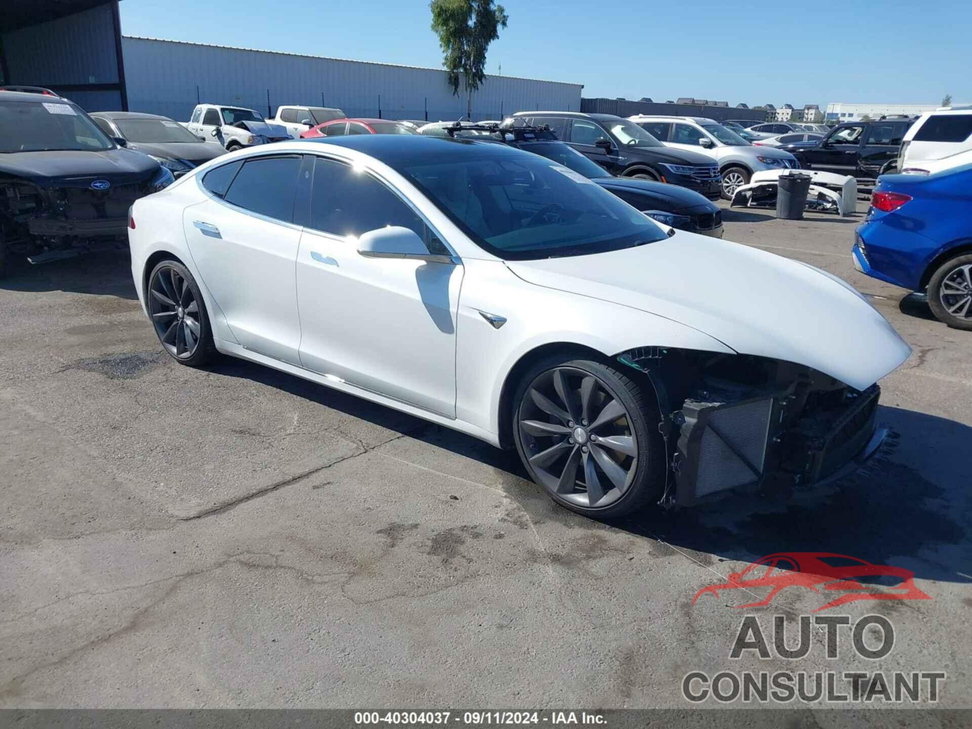 TESLA MODEL S 2017 - 5YJSA1E24HF228747