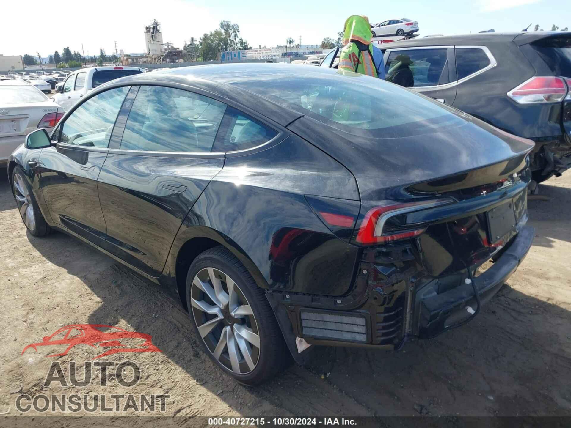 TESLA MODEL 3 2024 - 5YJ3E1EB0RF792938