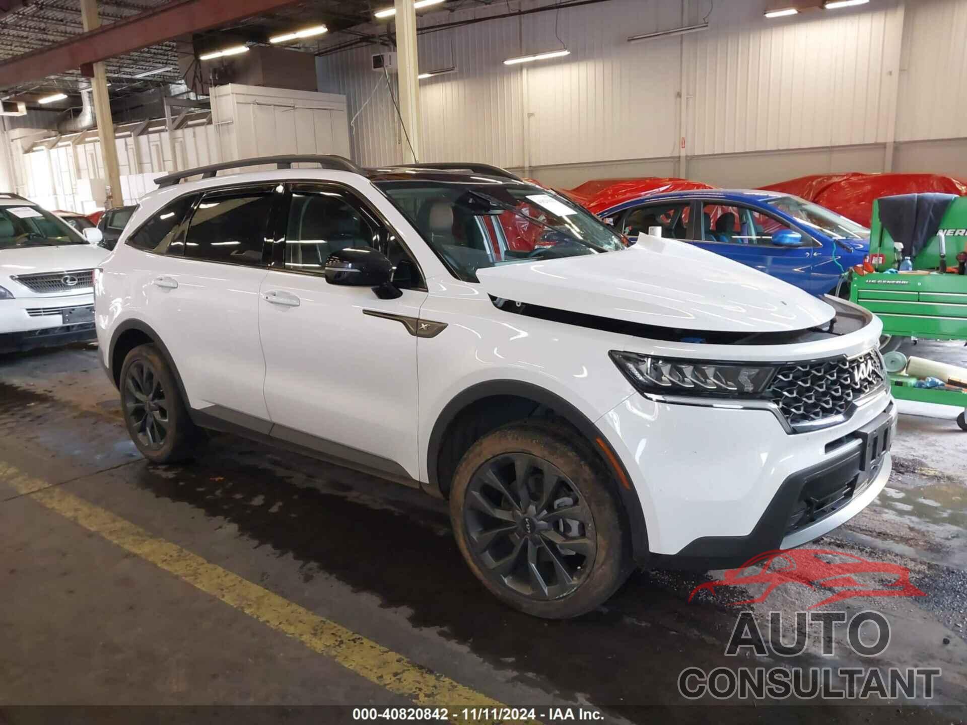 KIA SORENTO 2023 - 5XYRHDLF3PG211365