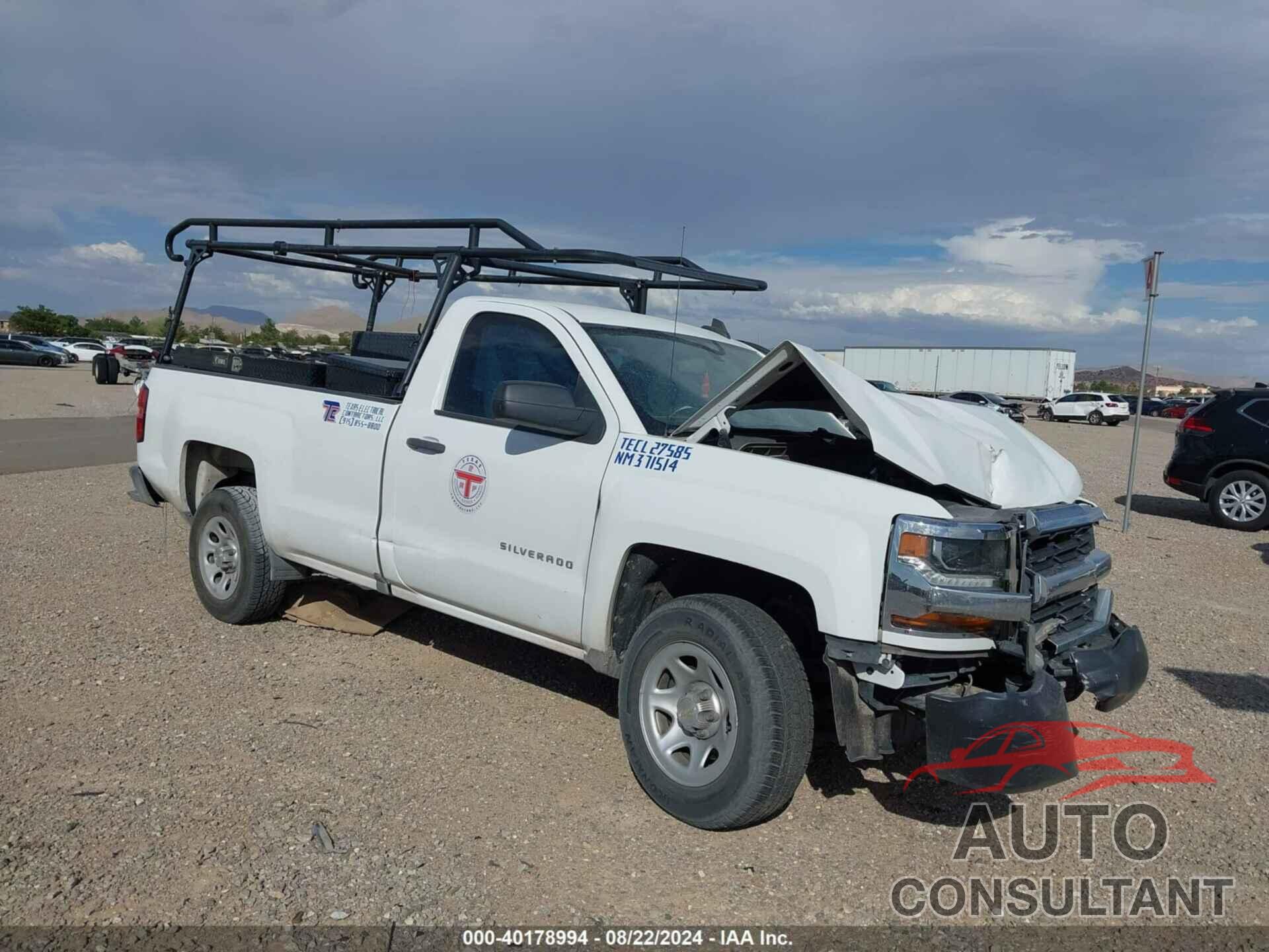 CHEVROLET SILVERADO 1500 2018 - 1GCNCNEC7JZ265654