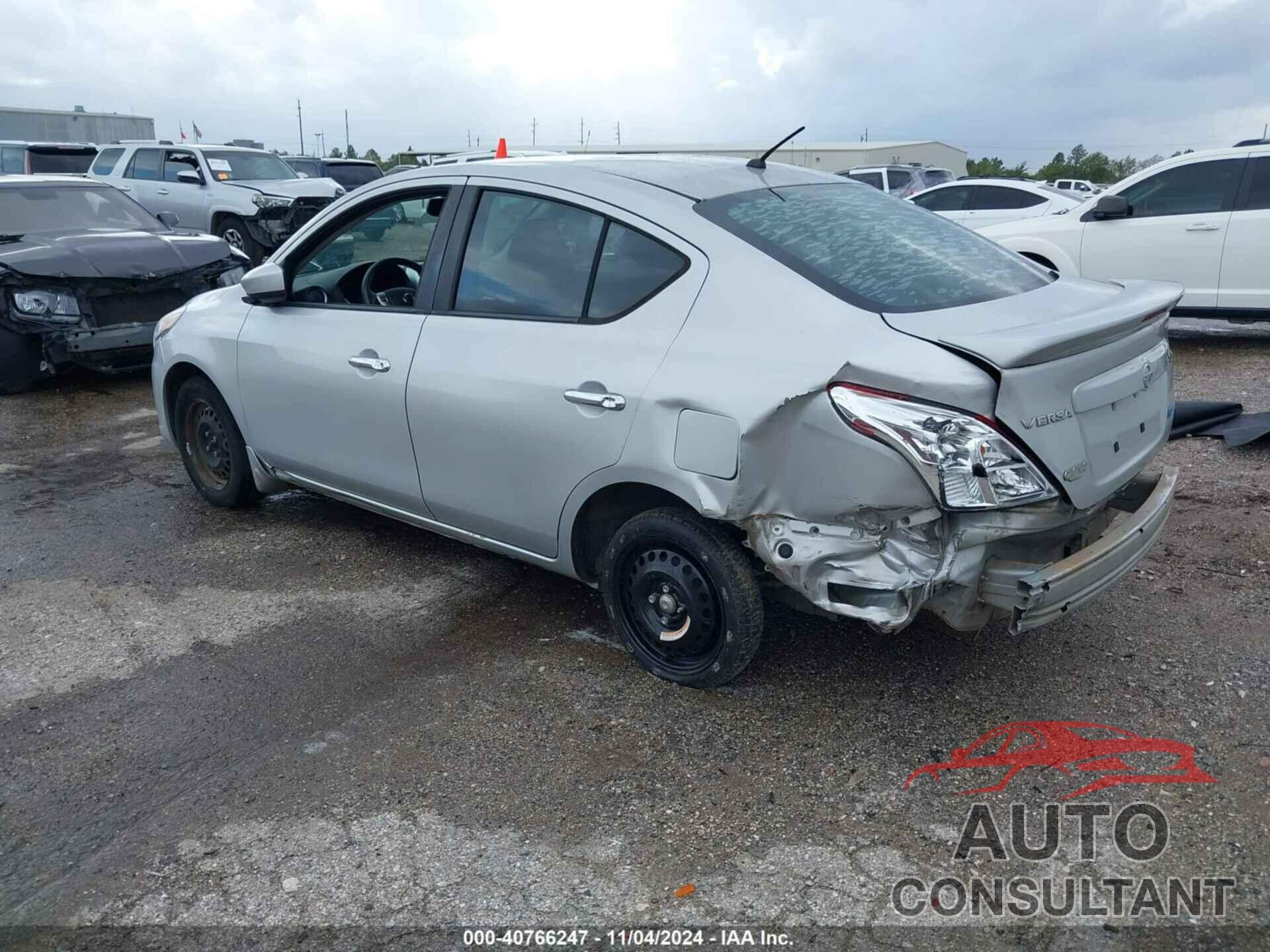 NISSAN VERSA 2015 - 3N1CN7AP4FL809051