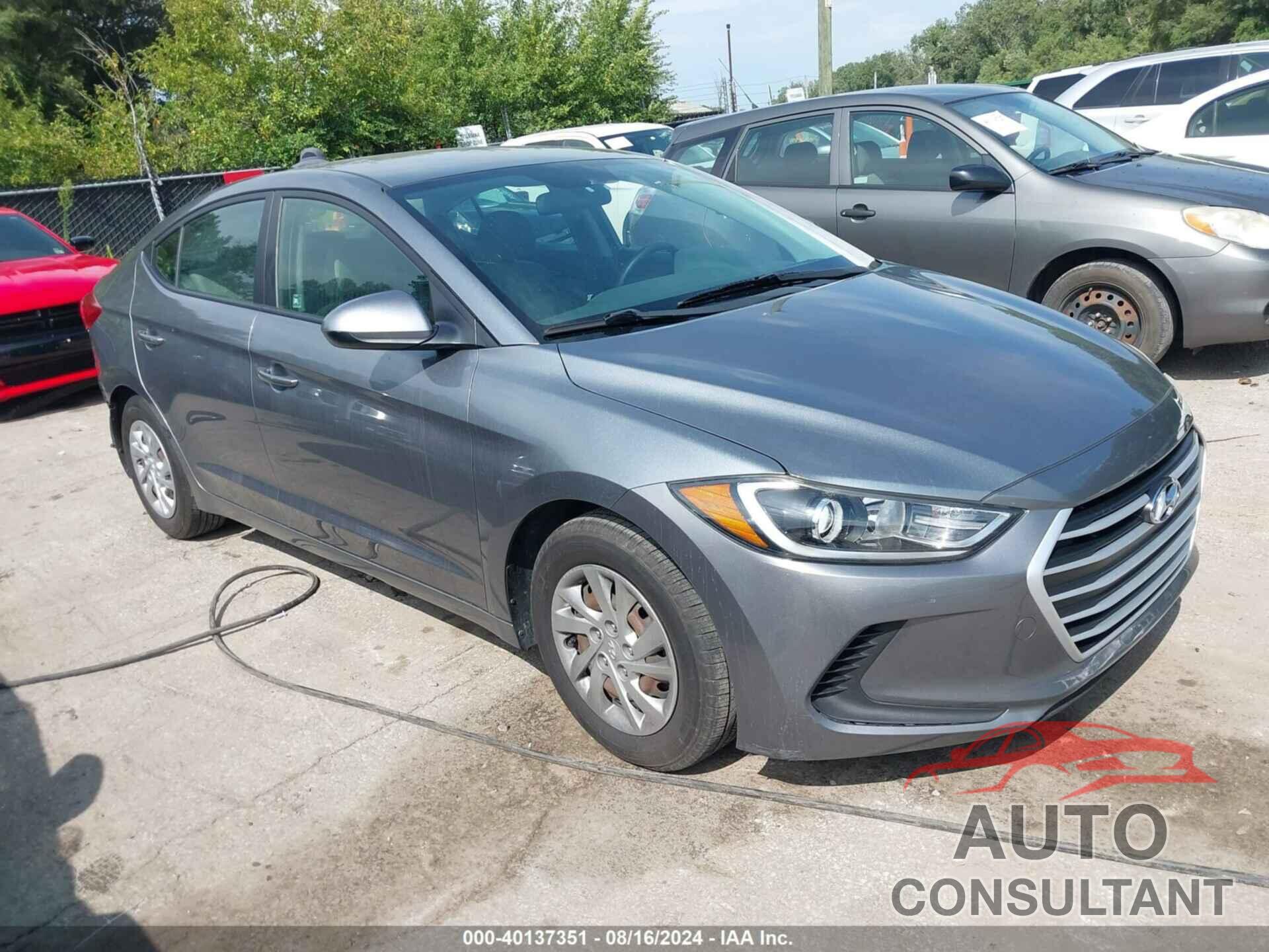 HYUNDAI ELANTRA 2017 - KMHD74LF5HU117903