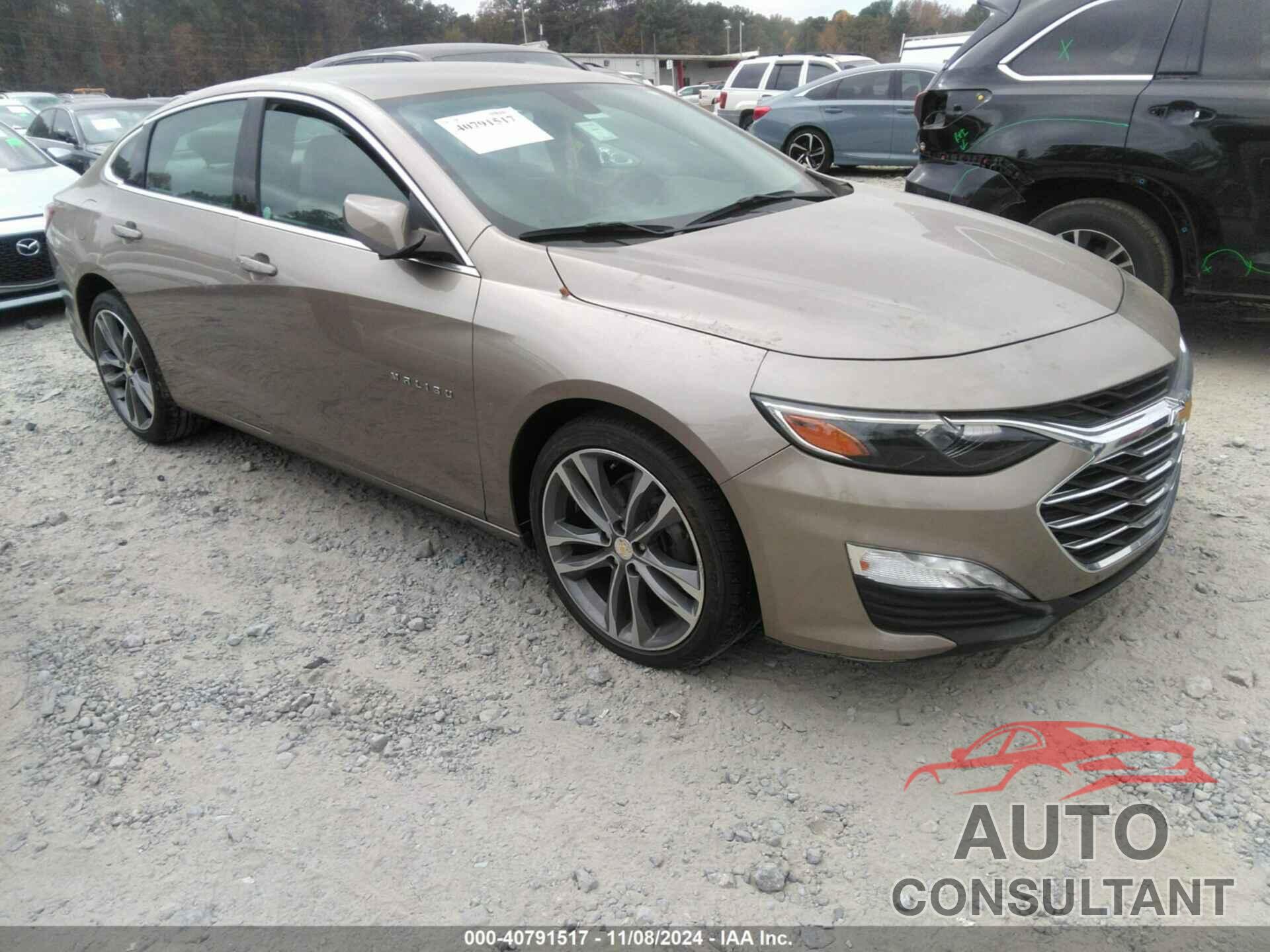 CHEVROLET MALIBU 2022 - 1G1ZD5ST9NF112440