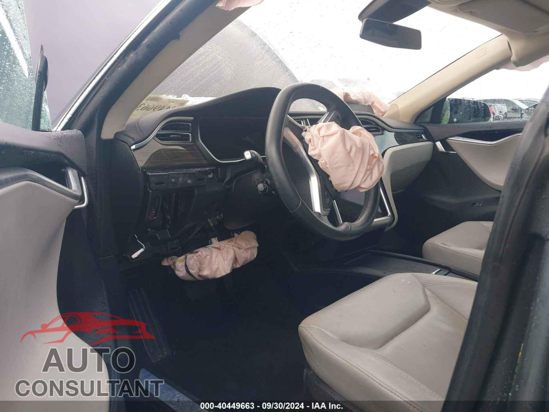 TESLA MODEL S 2016 - 5YJSA1E25GF136013